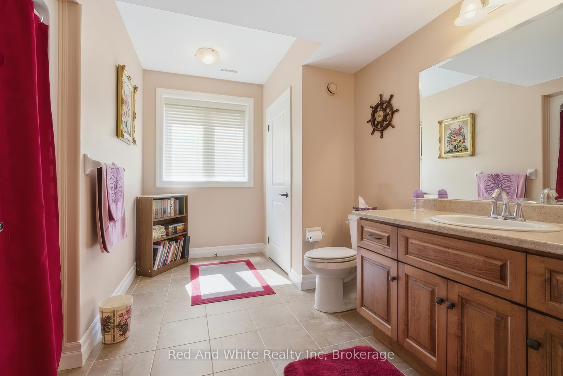 Photo 36 of 119 Gerber Meadows Drive, Wellesley — HOMEH