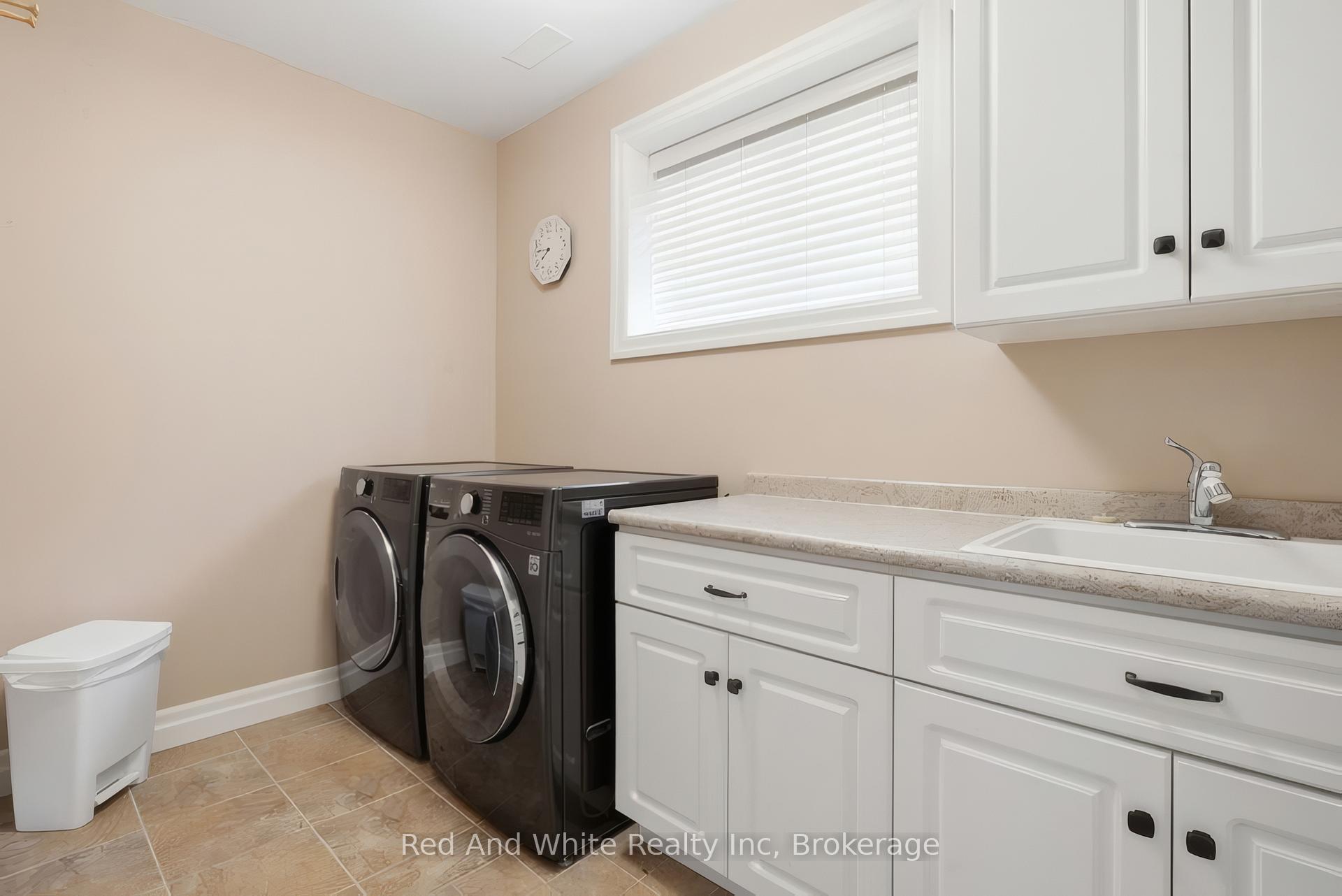 Photo 37 of 119 Gerber Meadows Drive, Wellesley — HOMEH