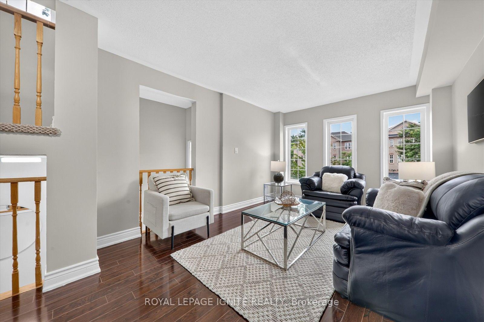 Photo 9 of 135 Conn Smythe Drive, Scarborough, Scarborough Village — HOMEH