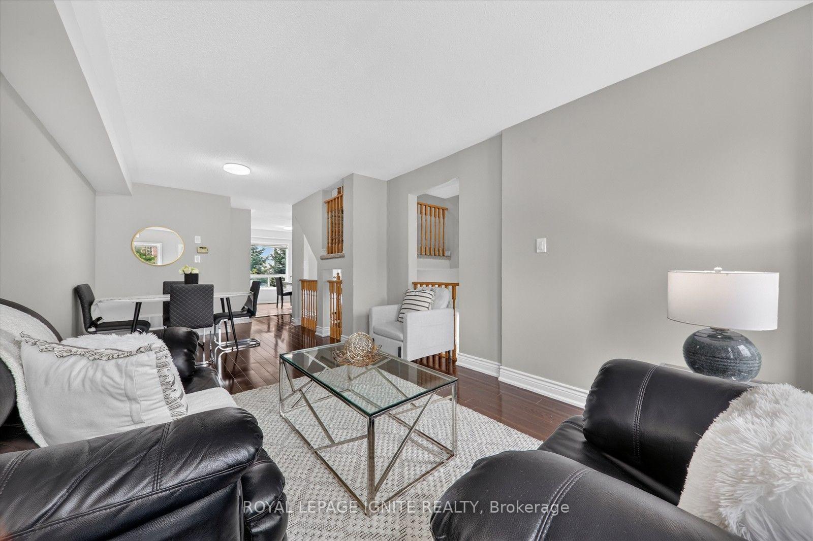Photo 11 of 135 Conn Smythe Drive, Scarborough, Scarborough Village — HOMEH