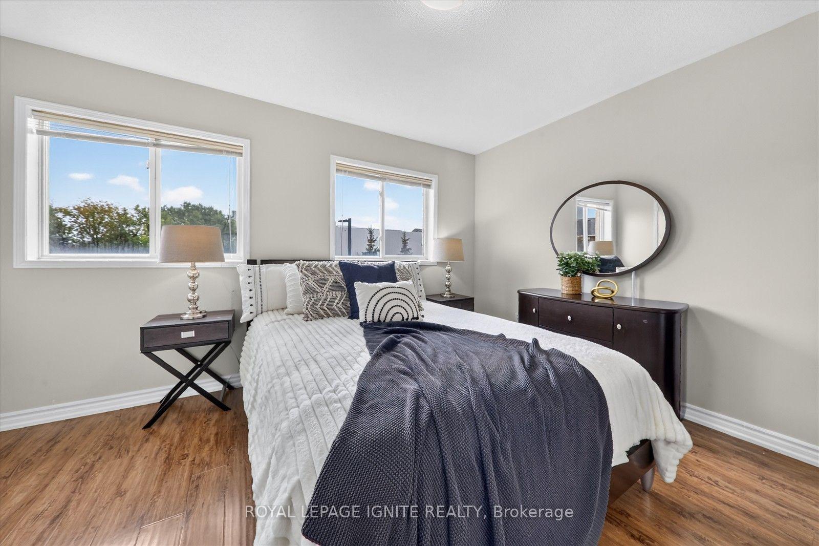 Photo 17 of 135 Conn Smythe Drive, Scarborough, Scarborough Village — HOMEH
