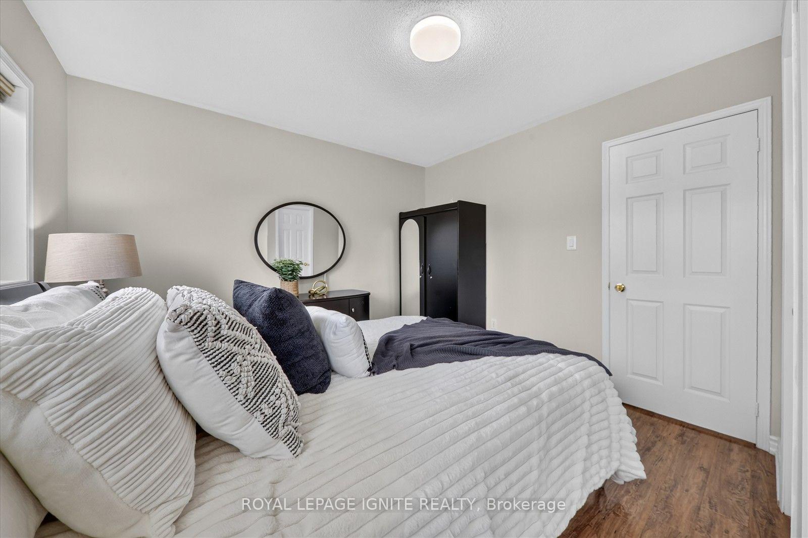 Photo 19 of 135 Conn Smythe Drive, Scarborough, Scarborough Village — HOMEH