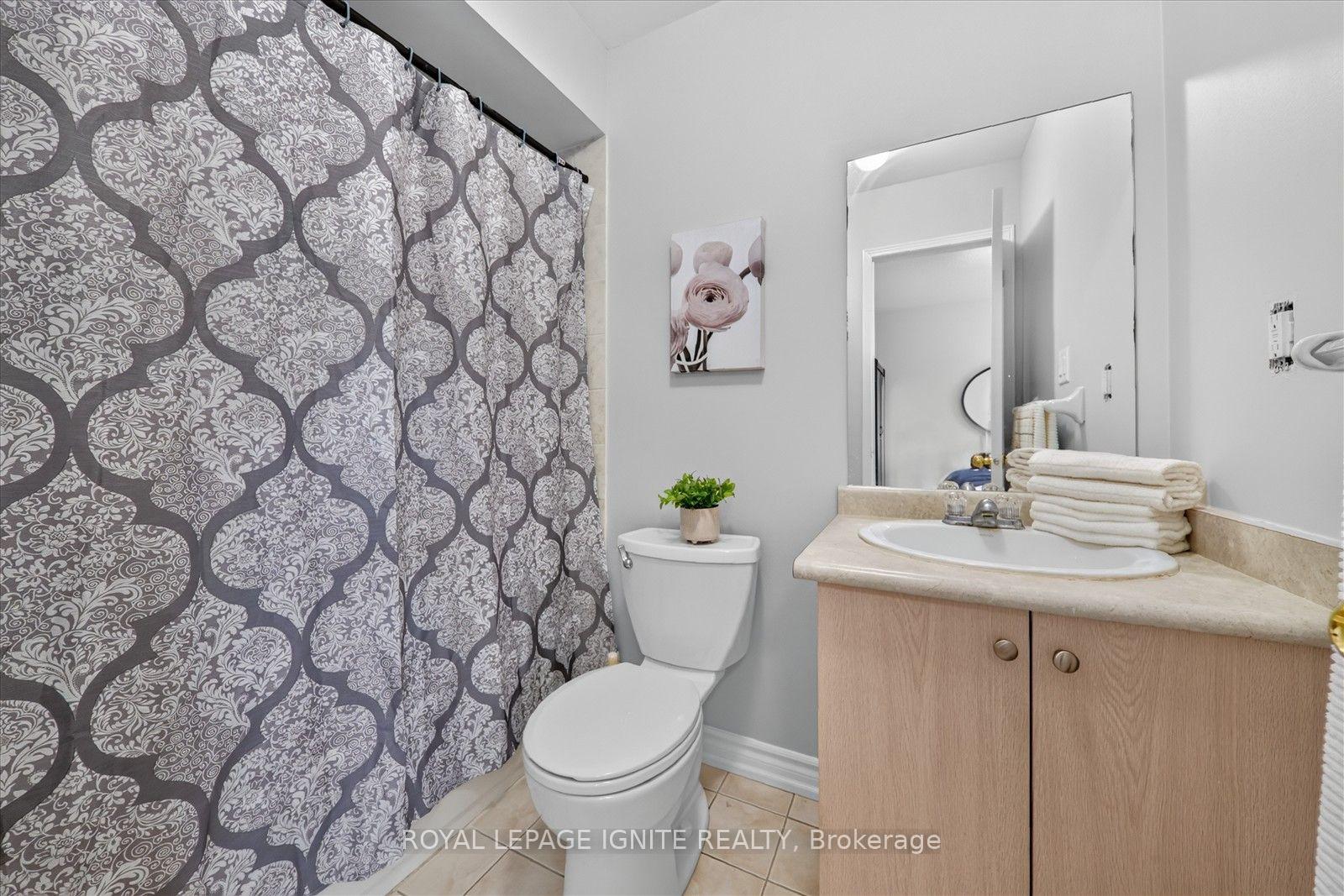 Photo 20 of 135 Conn Smythe Drive, Scarborough, Scarborough Village — HOMEH