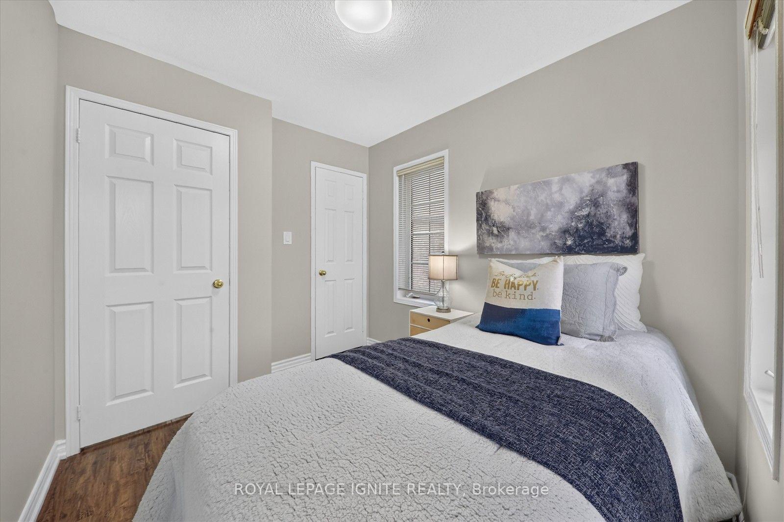 Photo 22 of 135 Conn Smythe Drive, Scarborough, Scarborough Village — HOMEH