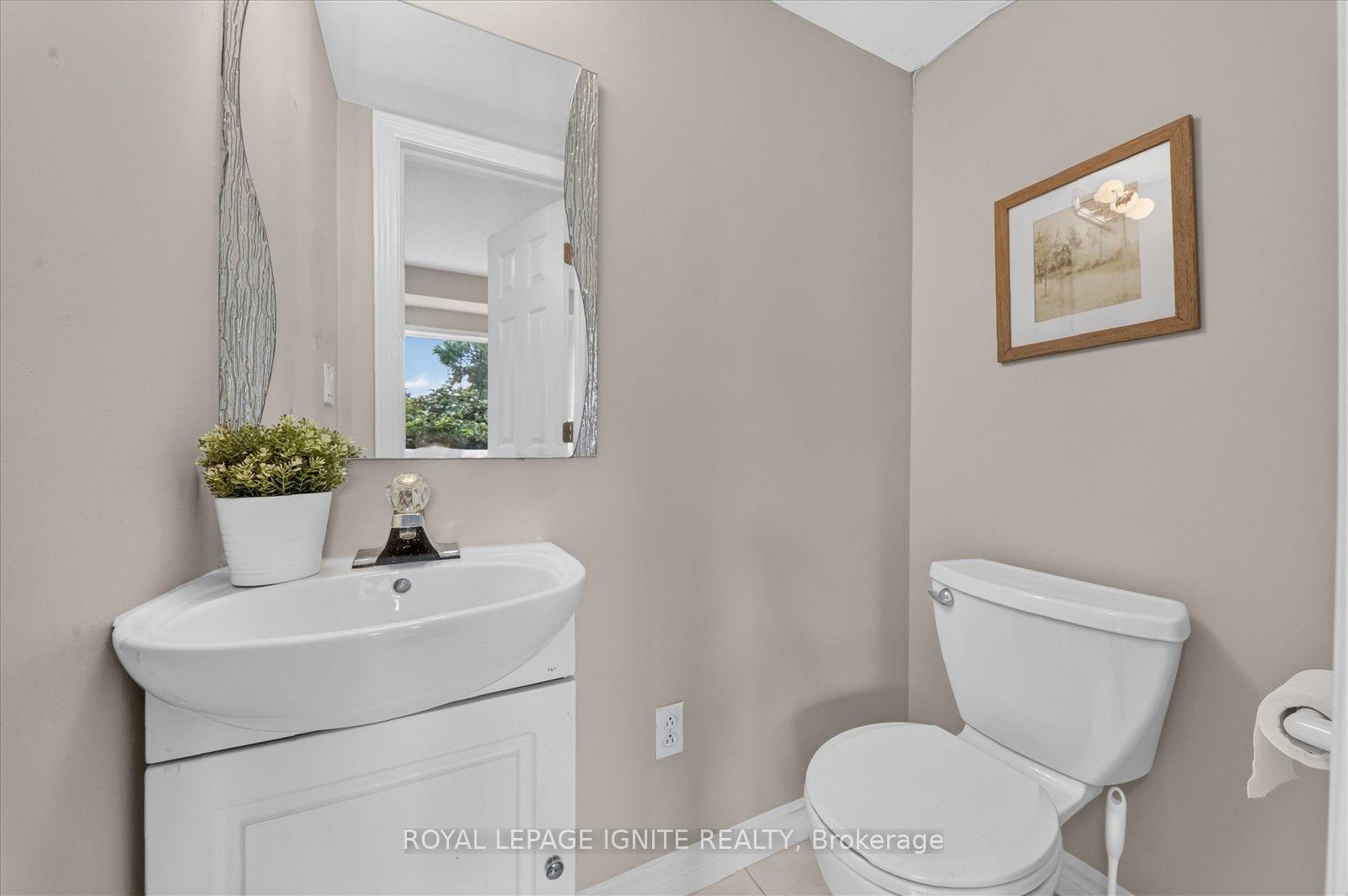 Photo 30 of 135 Conn Smythe Drive, Scarborough, Scarborough Village — HOMEH