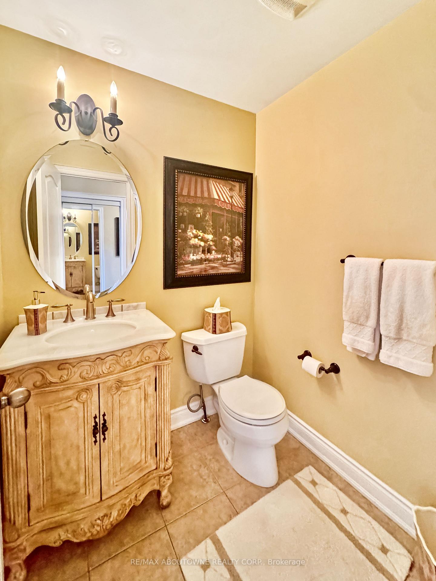 Photo 12 of 434 Nautical Boulevard, Oakville, Bronte — HOMEH