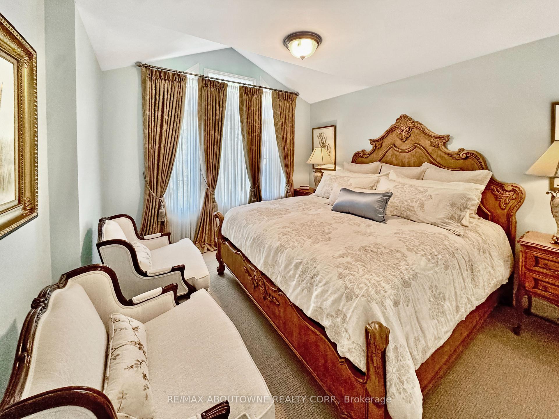 Photo 17 of 434 Nautical Boulevard, Oakville, Bronte — HOMEH