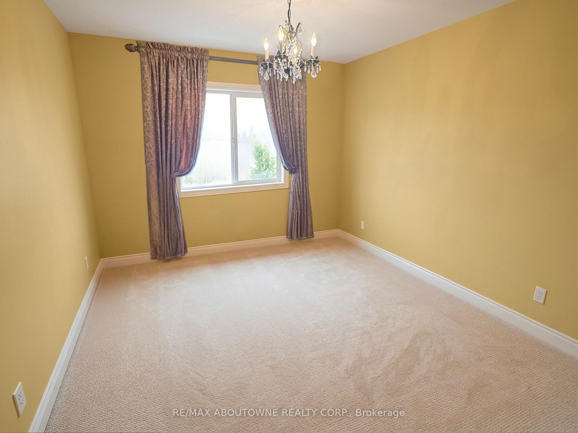 Photo 19 of 434 Nautical Boulevard, Oakville, Bronte — HOMEH