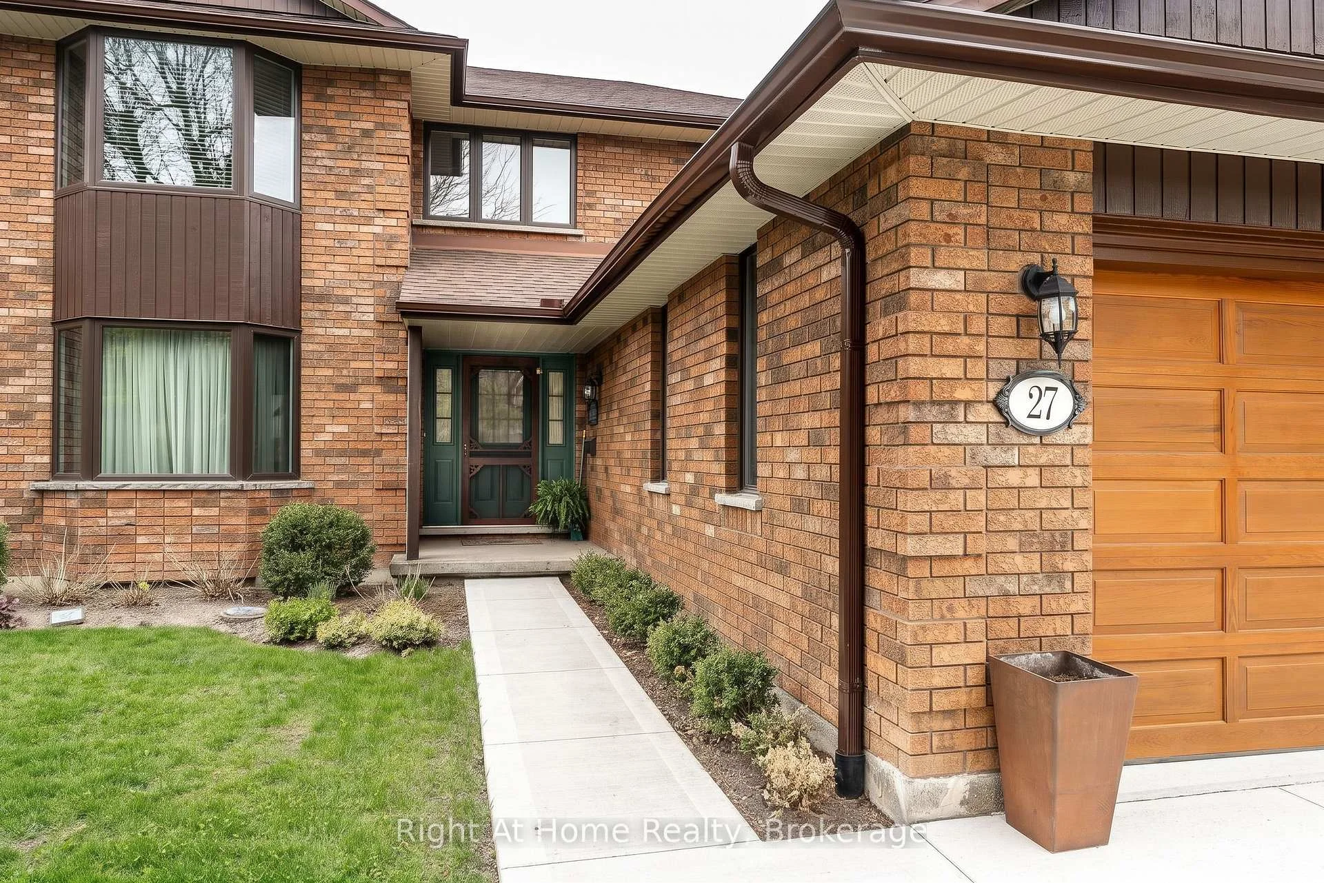 Photo 4 of 27 Kay Street, Stratford — HOMEH