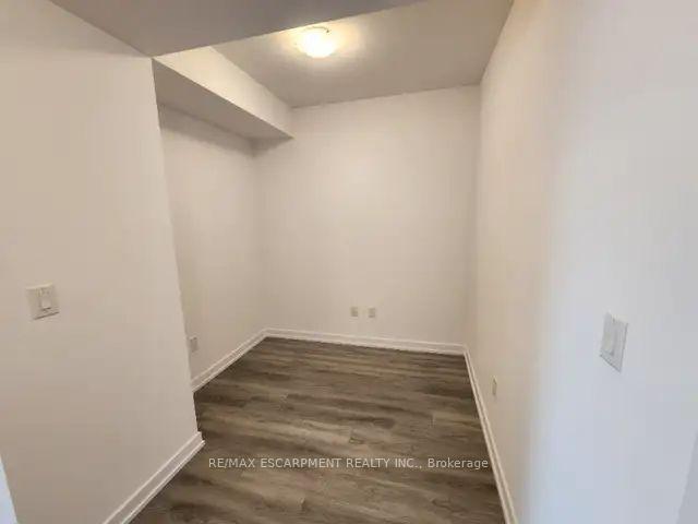 Photo 7 of Unit 714, 460 Dundas Street E, Hamilton, Waterdown — HOMEH