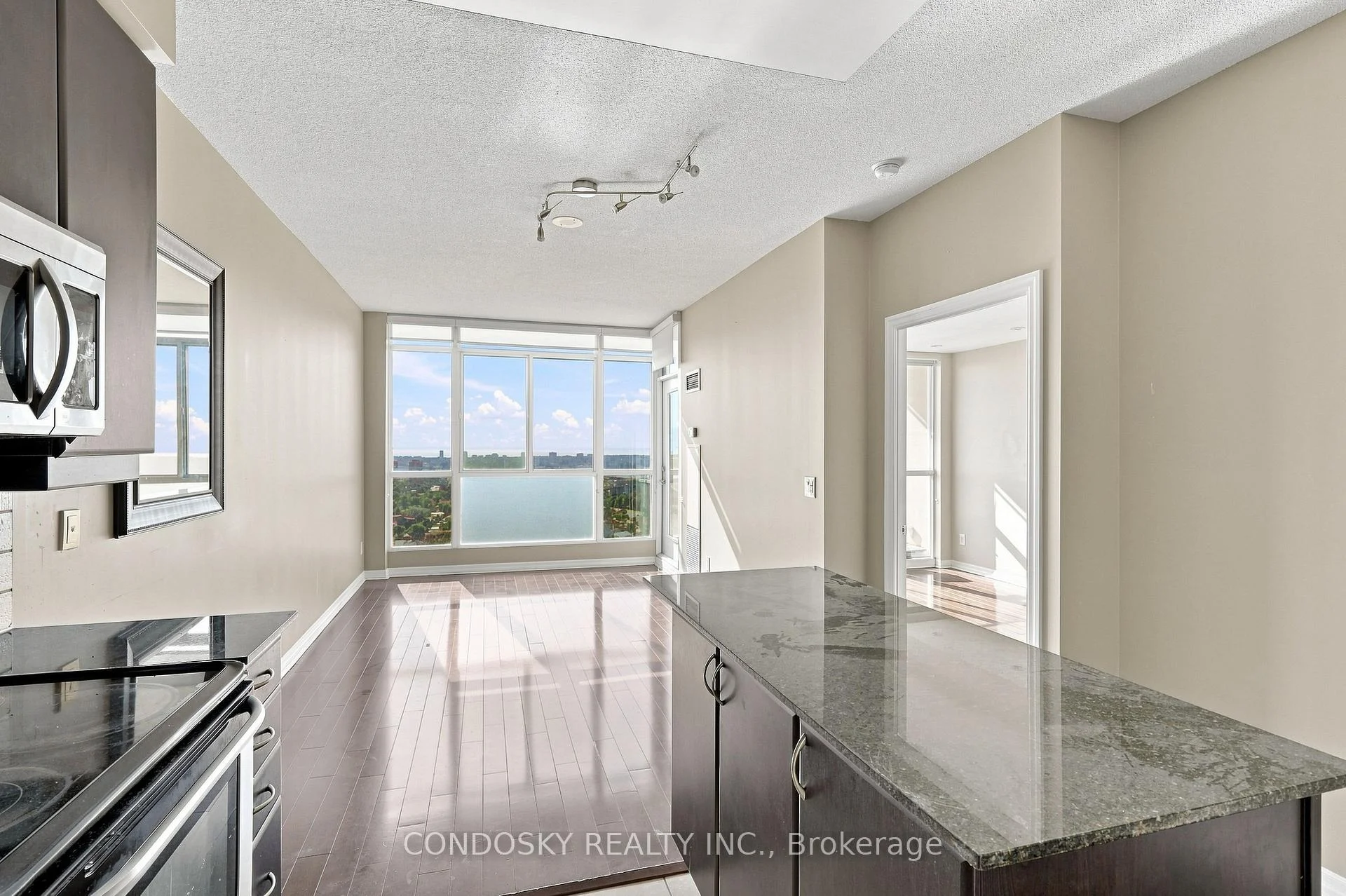 Photo 9 of Unit 2808, 225 Webb Drive, Mississauga, City Centre — HOMEH