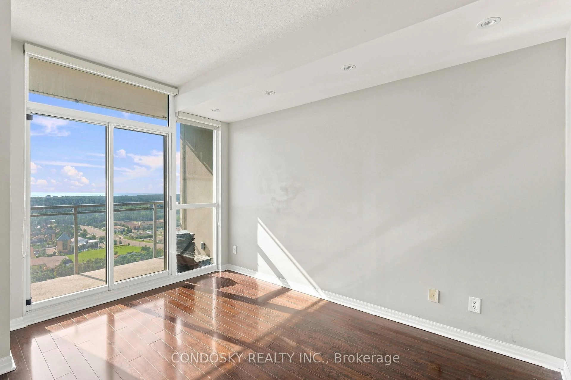 Photo 13 of Unit 2808, 225 Webb Drive, Mississauga, City Centre — HOMEH