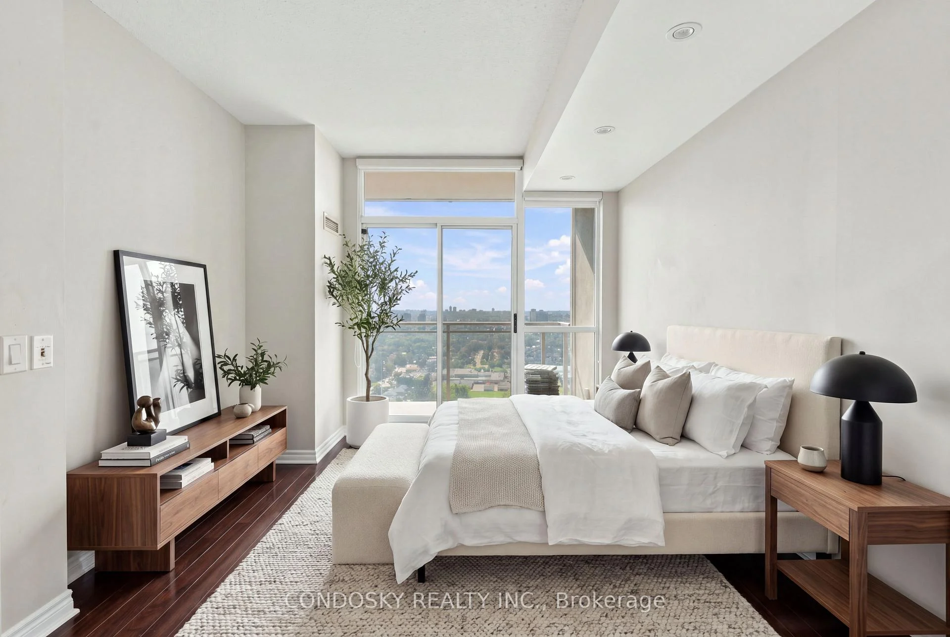 Photo 14 of Unit 2808, 225 Webb Drive, Mississauga, City Centre — HOMEH
