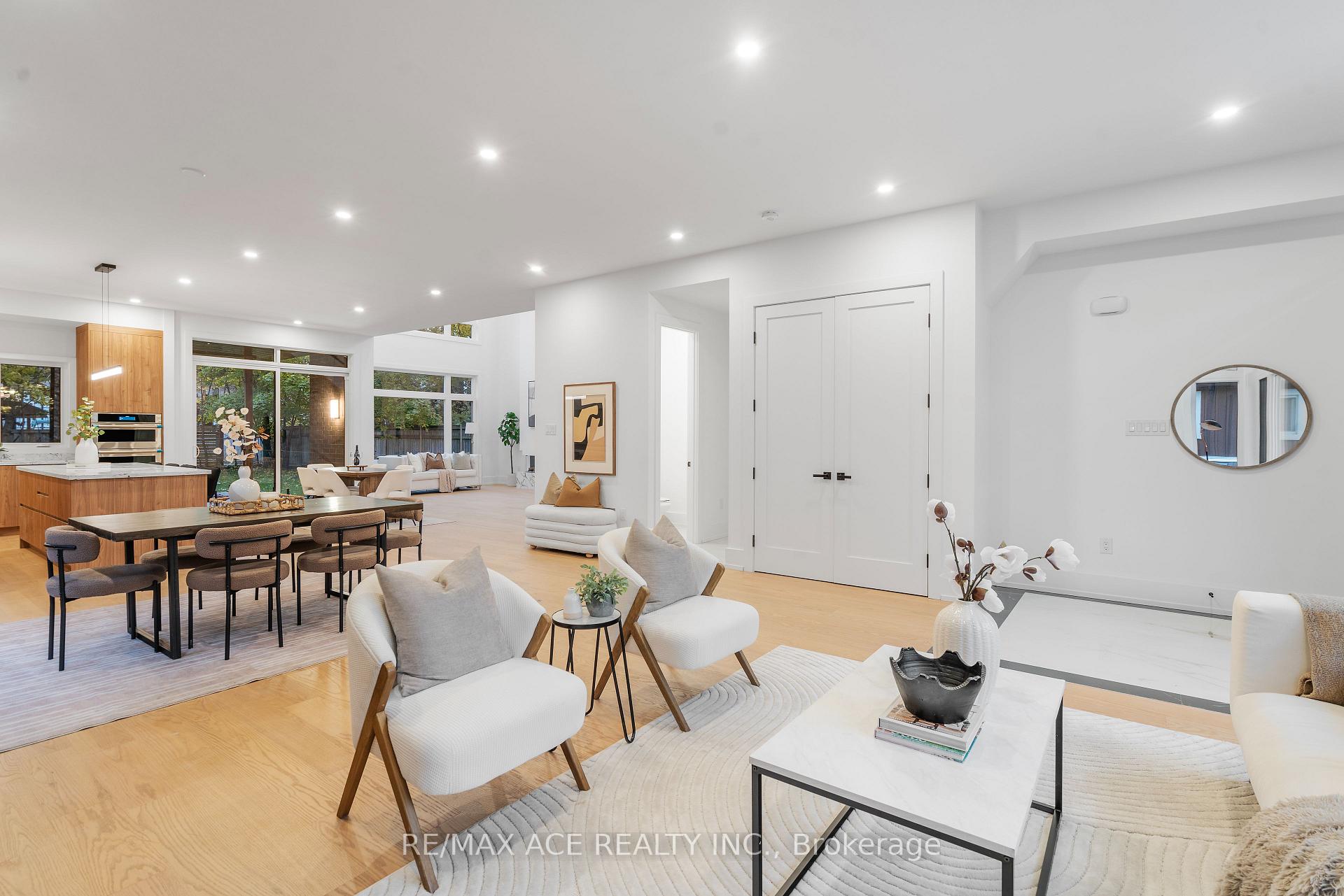 Photo 6 of 175 Harewood Avenue, Scarborough, Cliffcrest — HOMEH