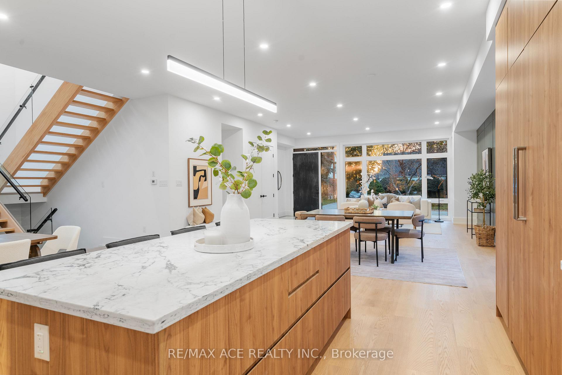 Photo 13 of 175 Harewood Avenue, Scarborough, Cliffcrest — HOMEH