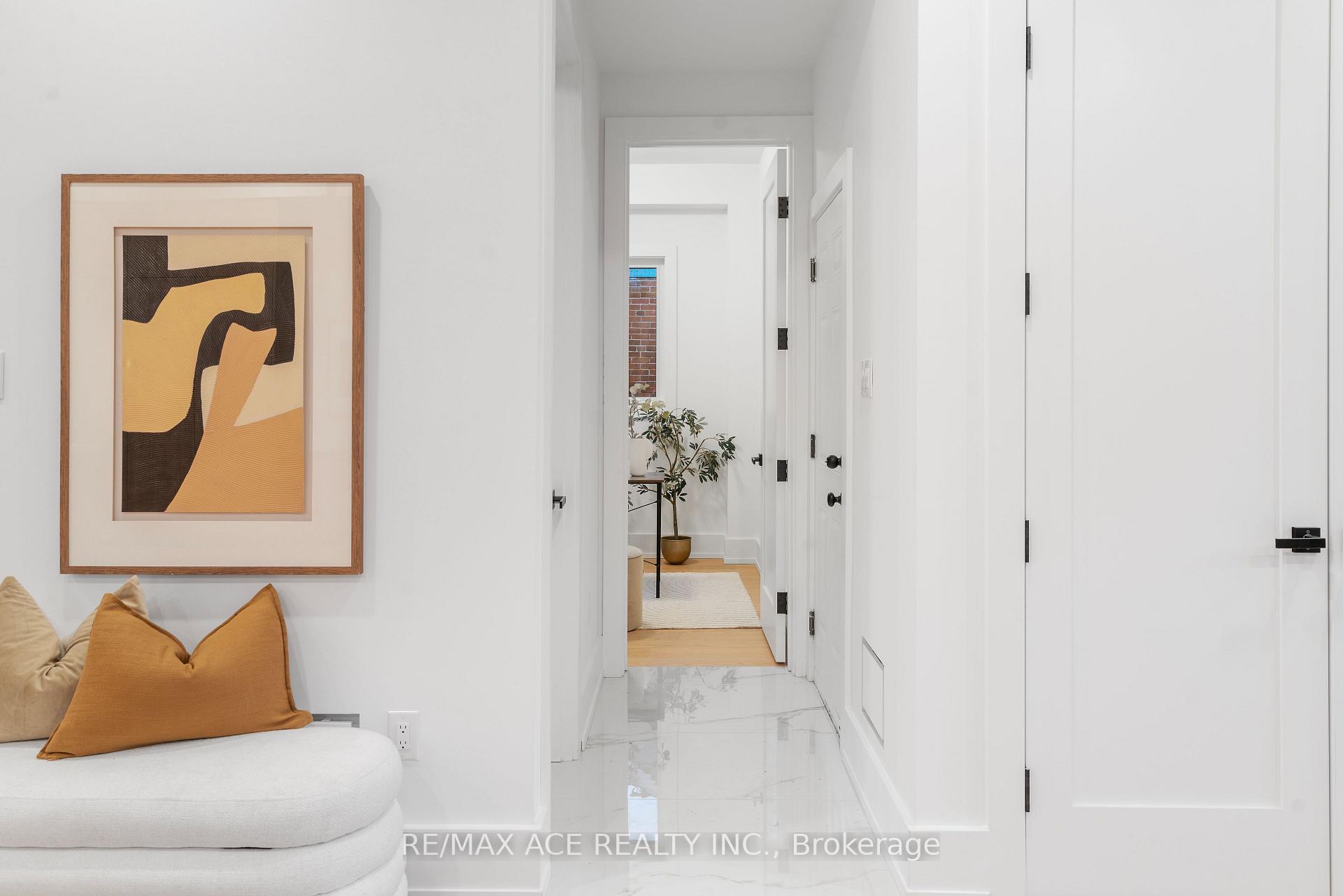 Photo 20 of 175 Harewood Avenue, Scarborough, Cliffcrest — HOMEH
