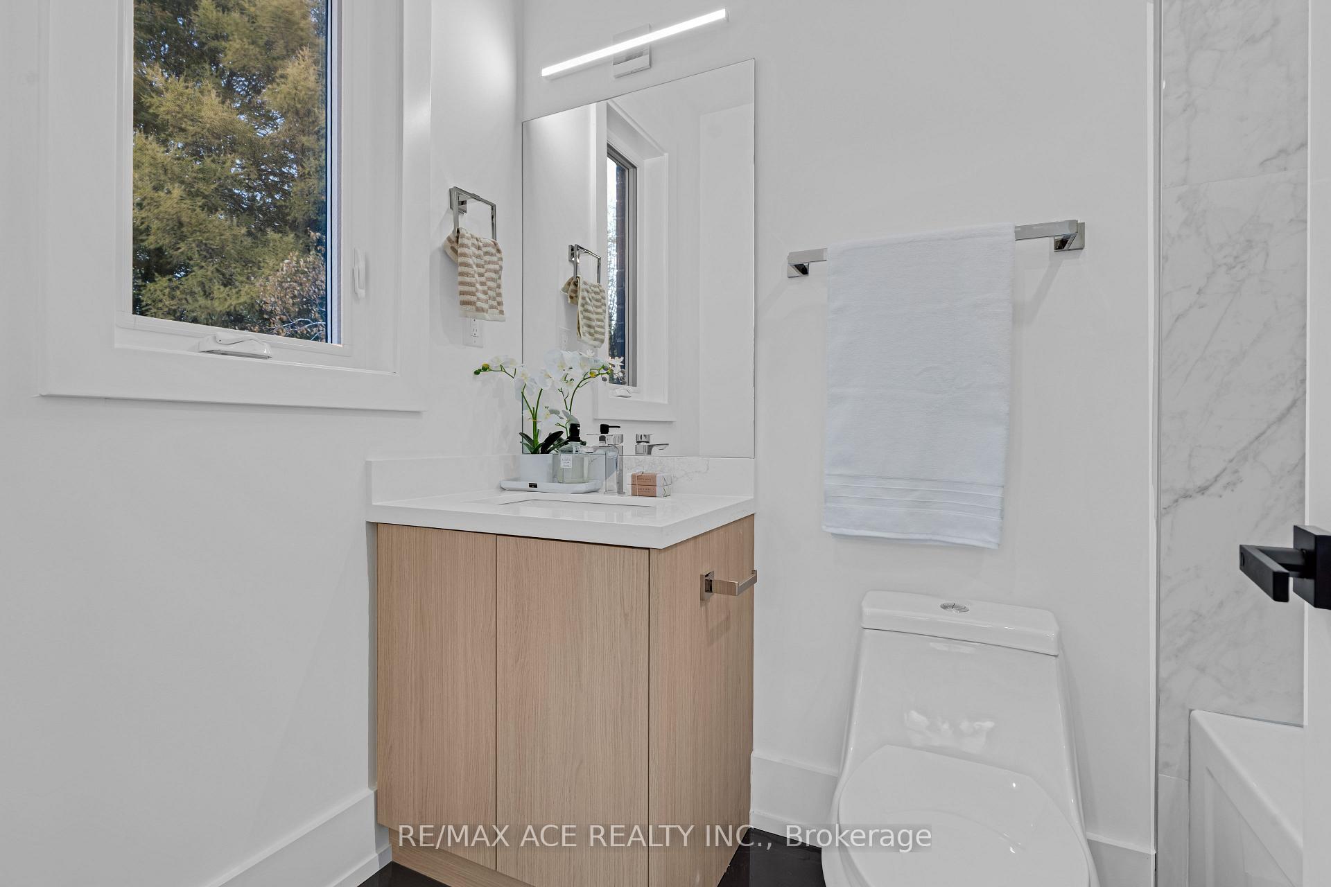 Photo 31 of 175 Harewood Avenue, Scarborough, Cliffcrest — HOMEH