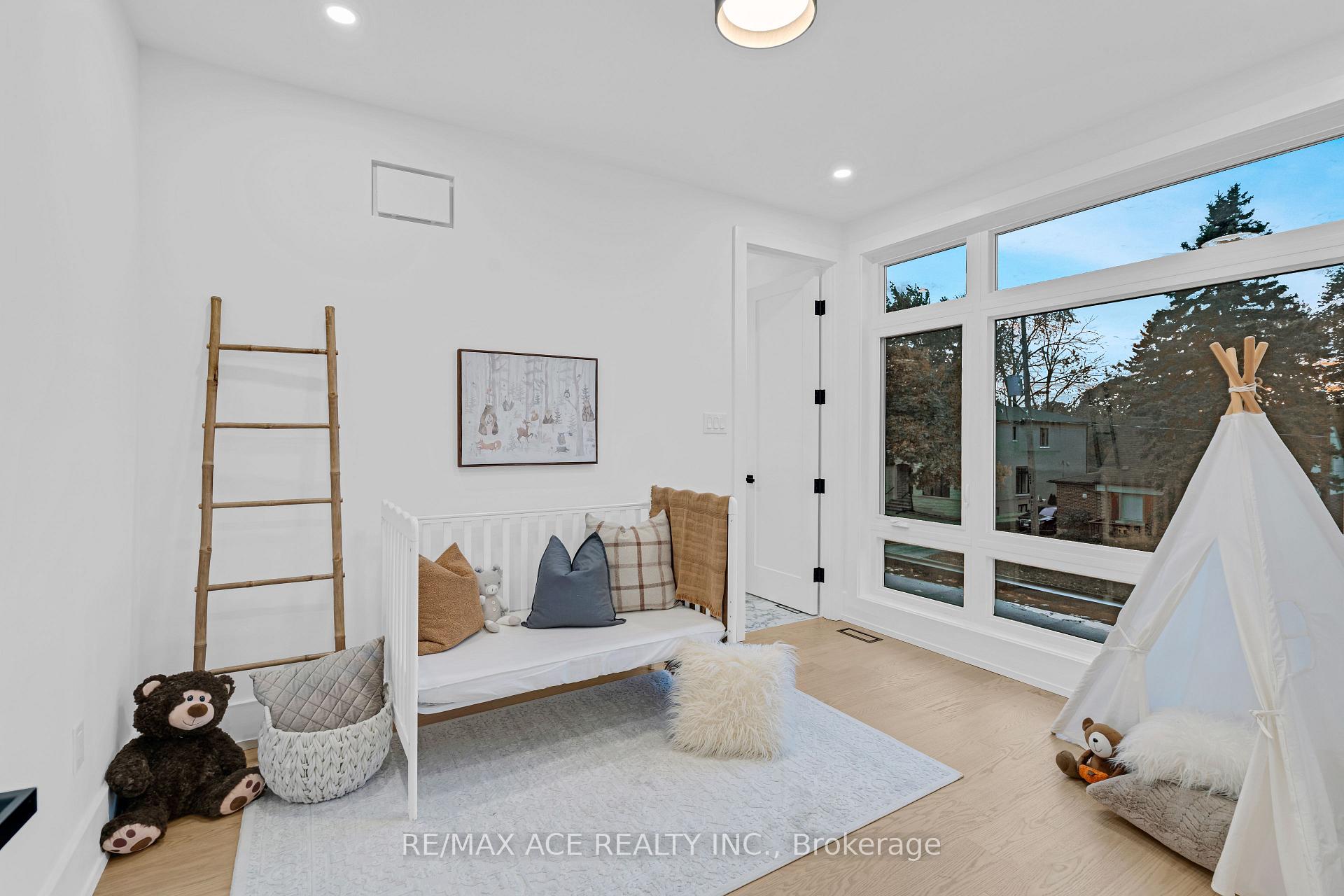 Photo 37 of 175 Harewood Avenue, Scarborough, Cliffcrest — HOMEH