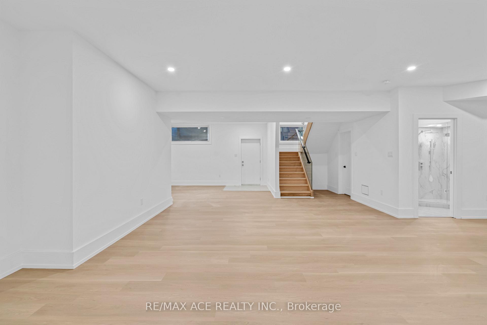 Photo 44 of 175 Harewood Avenue, Scarborough, Cliffcrest — HOMEH