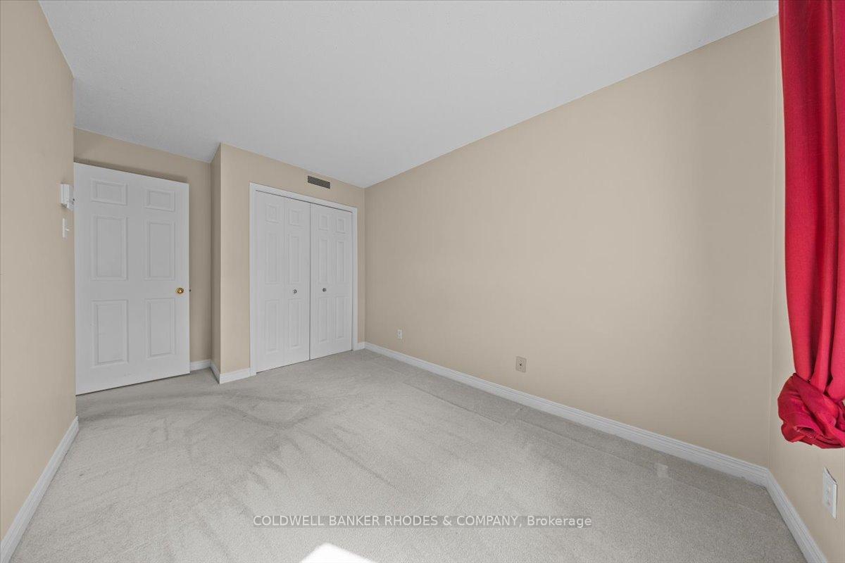 Photo 23 of Unit 205, 939 North River Road, Ottawa, Overbrook — HOMEH