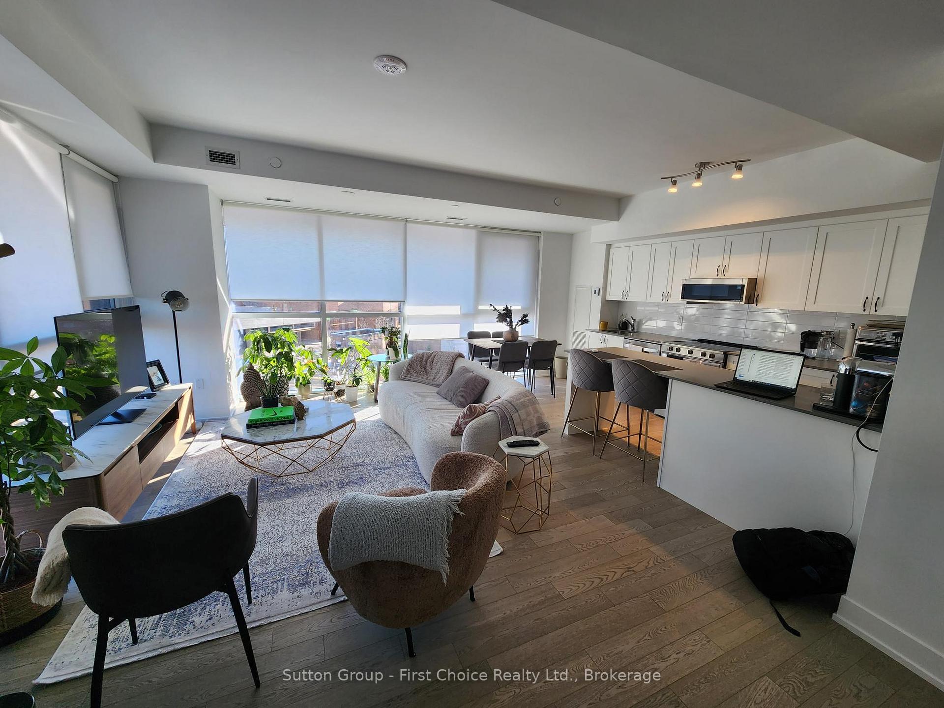 Photo 7 of 1063 Douglas Mccurdy Common Circle, Mississauga, Lakeview — HOMEH