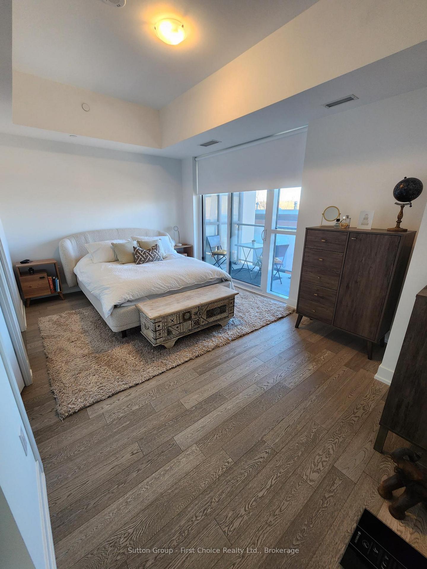 Photo 15 of 1063 Douglas Mccurdy Common Circle, Mississauga, Lakeview — HOMEH