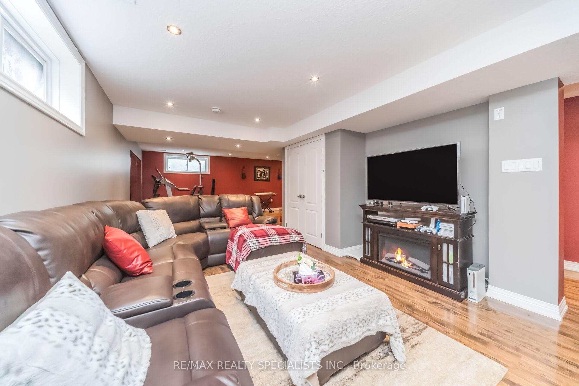 Photo 38 of 77 McMaster Road, Orangeville — HOMEH