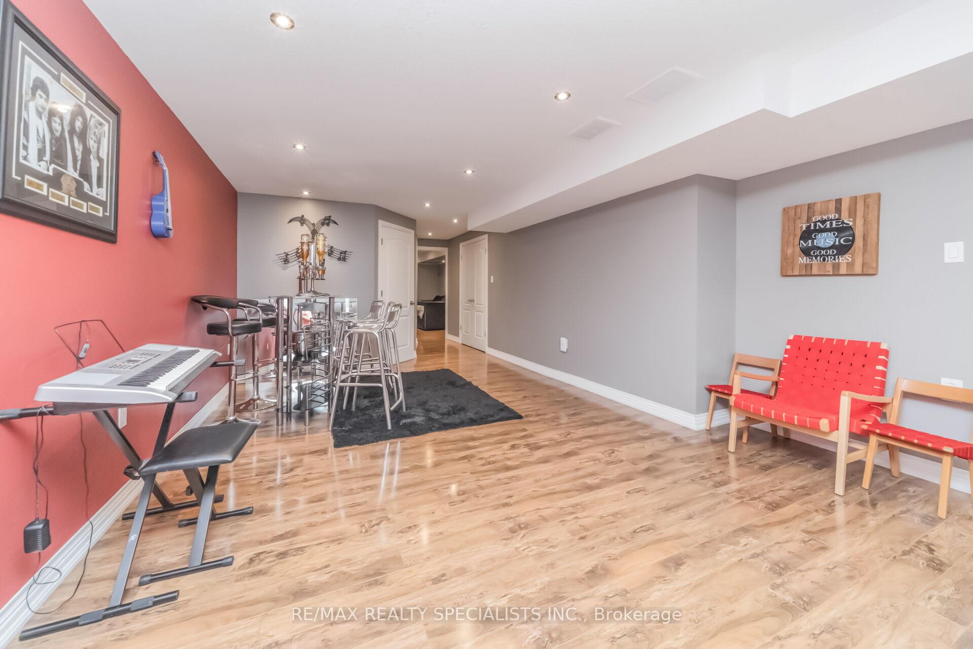 Photo 41 of 77 McMaster Road, Orangeville — HOMEH