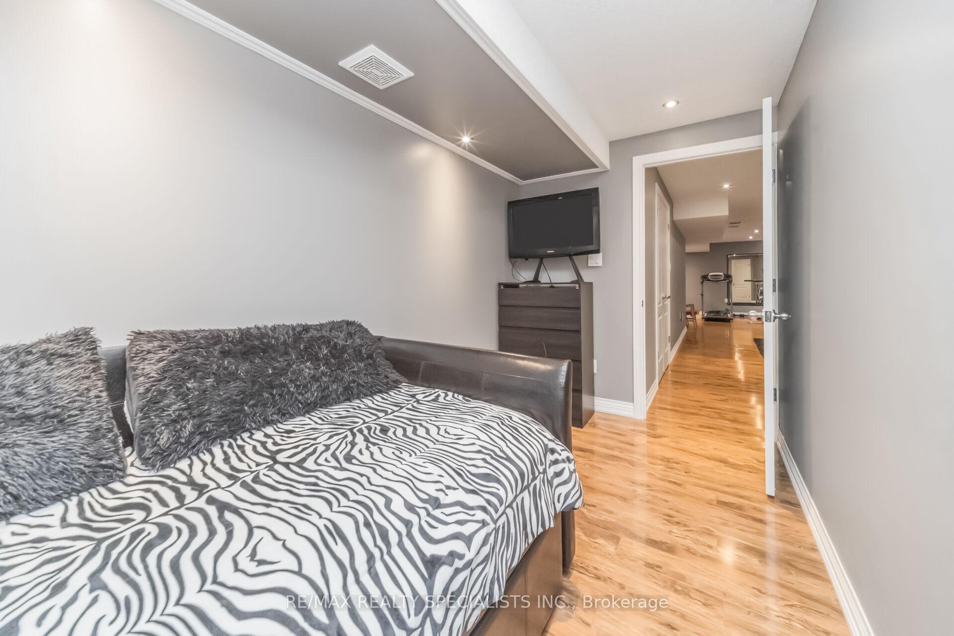 Photo 42 of 77 McMaster Road, Orangeville — HOMEH