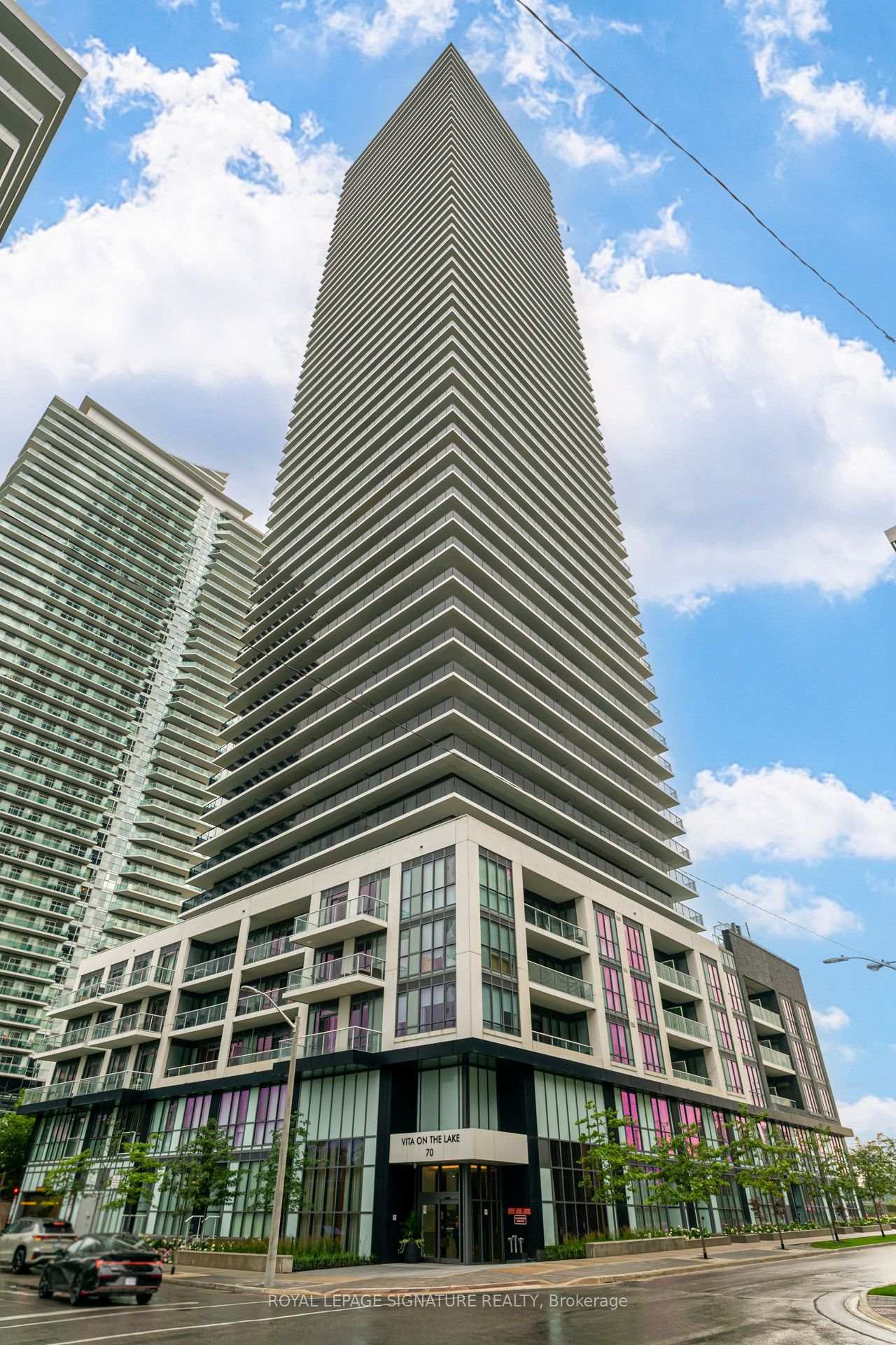 Photo 2 of Unit 1908, 70 Annie Craig Drive, Etobicoke, Mimico — HOMEH