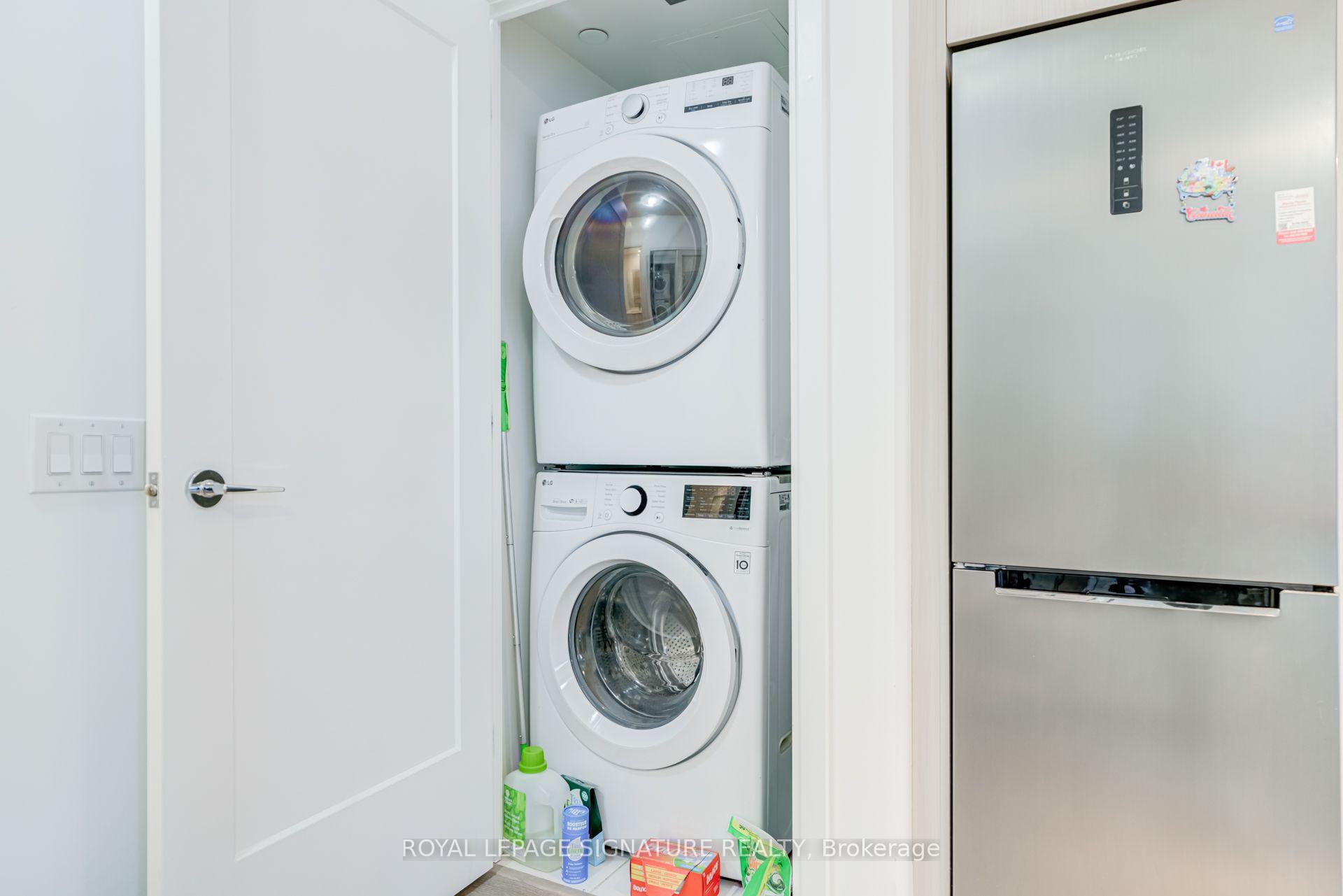 Photo 21 of Unit 1908, 70 Annie Craig Drive, Etobicoke, Mimico — HOMEH