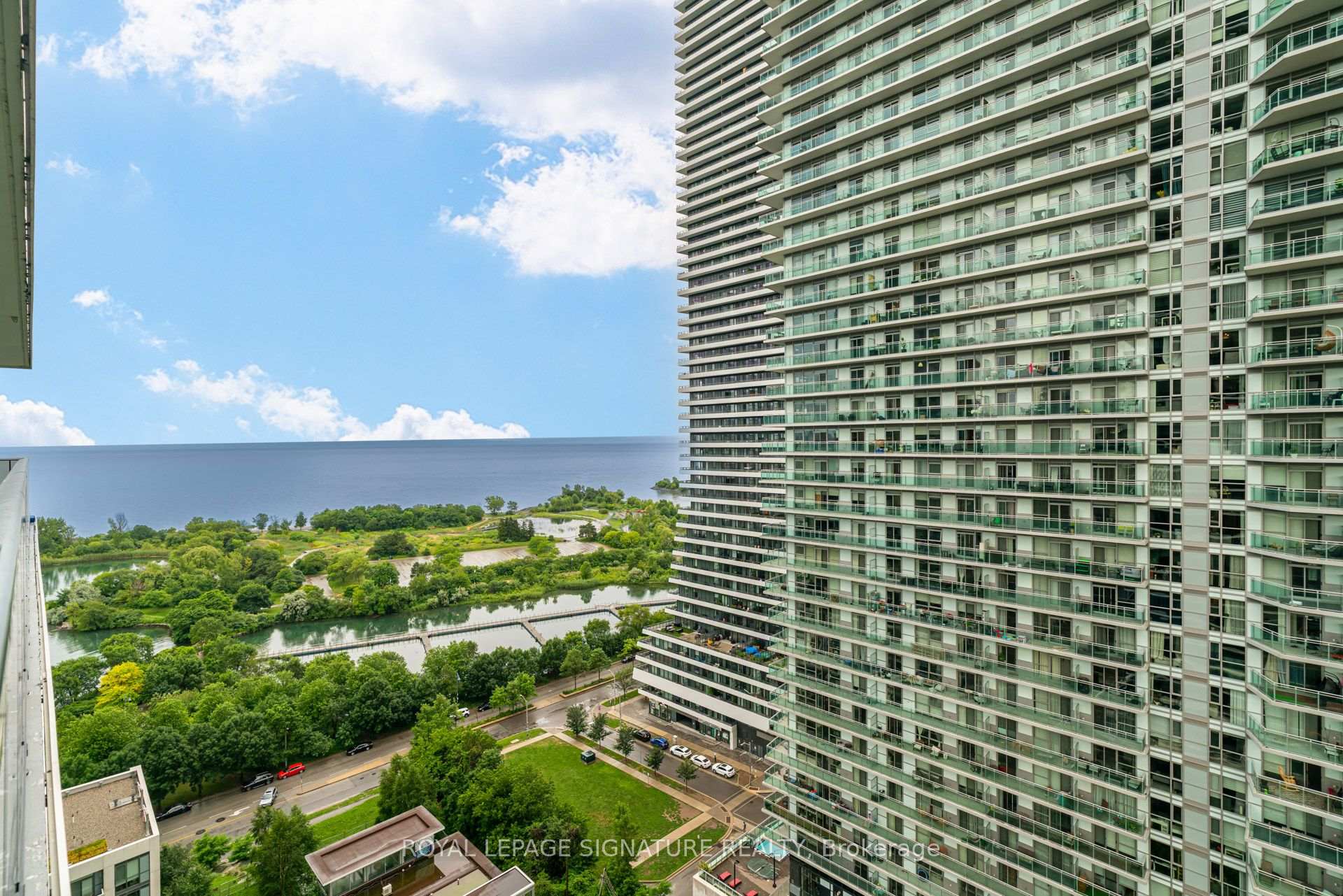 Photo 25 of Unit 1908, 70 Annie Craig Drive, Etobicoke, Mimico — HOMEH