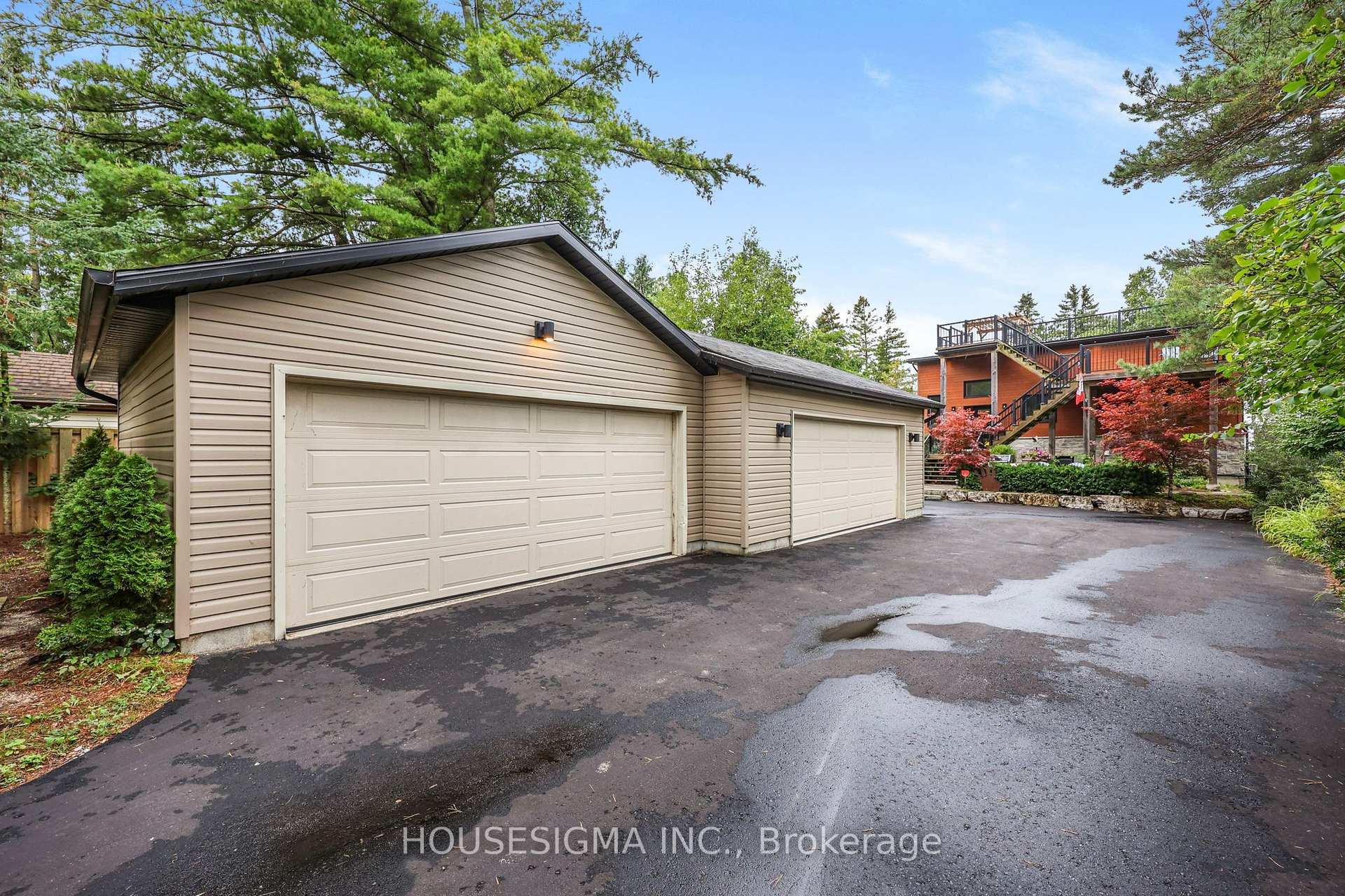 Photo 3 of 1046 River Road, Wasaga Beach — HOMEH
