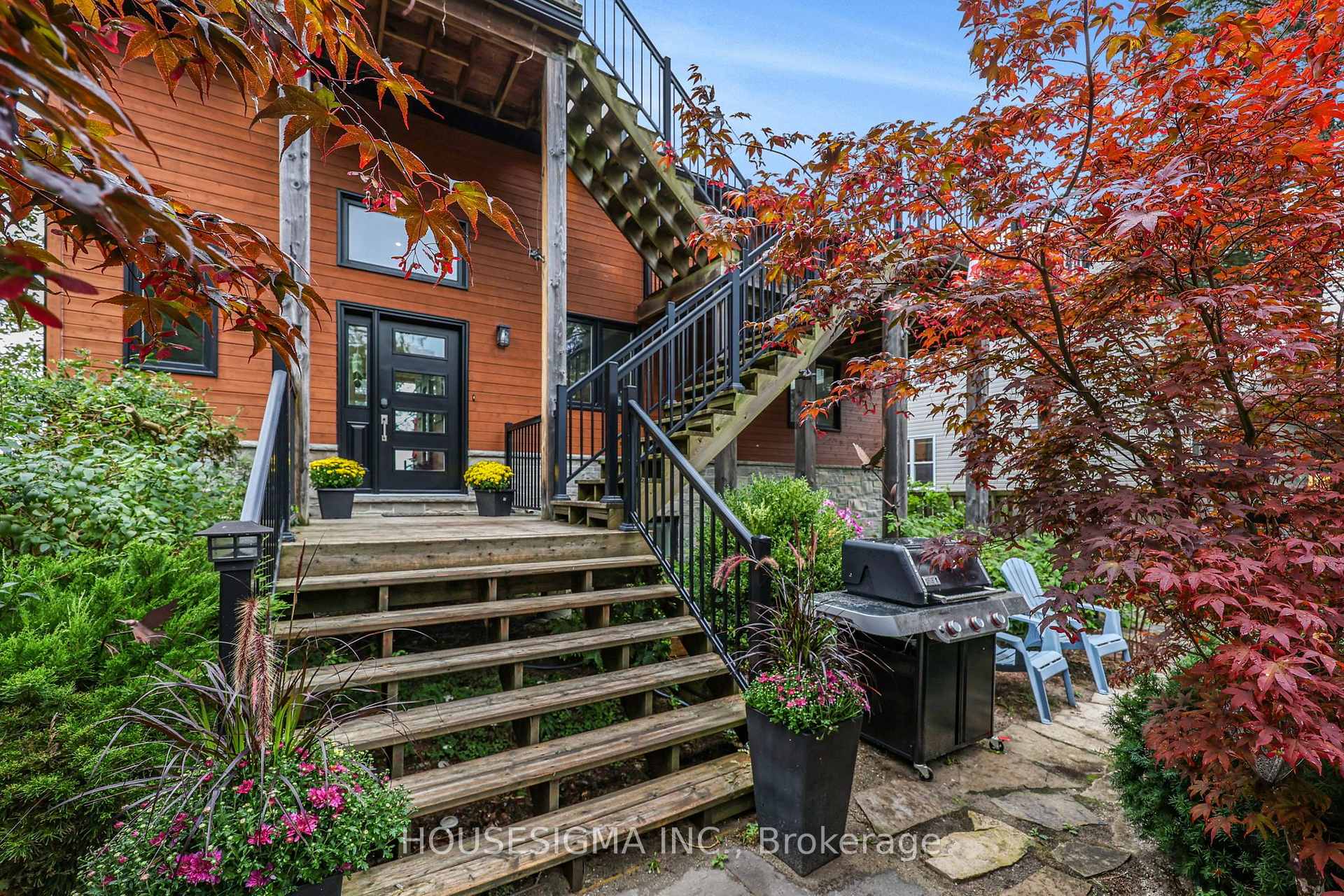 Photo 5 of 1046 River Road, Wasaga Beach — HOMEH