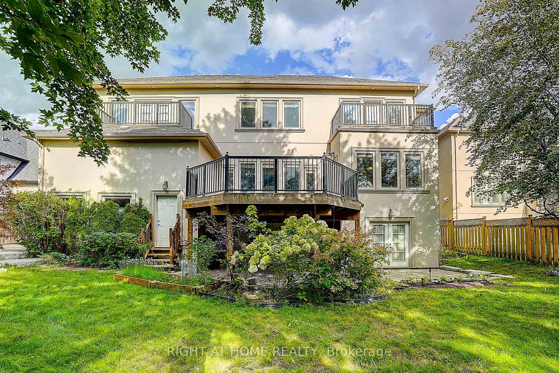 Photo 4 of 16 Fairview Avenue, Richmond Hill, South Richvale — HOMEH