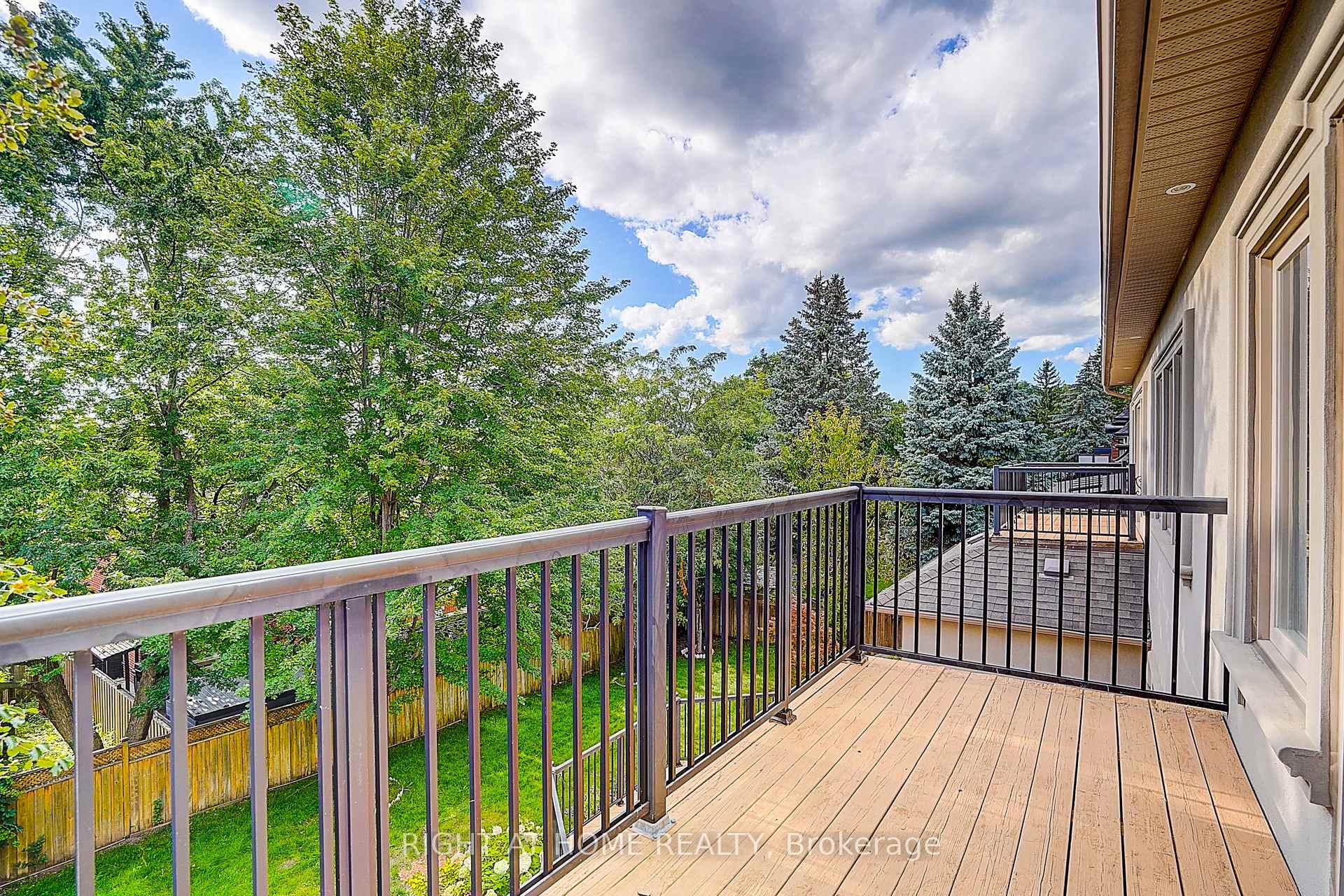 Photo 10 of 16 Fairview Avenue, Richmond Hill, South Richvale — HOMEH