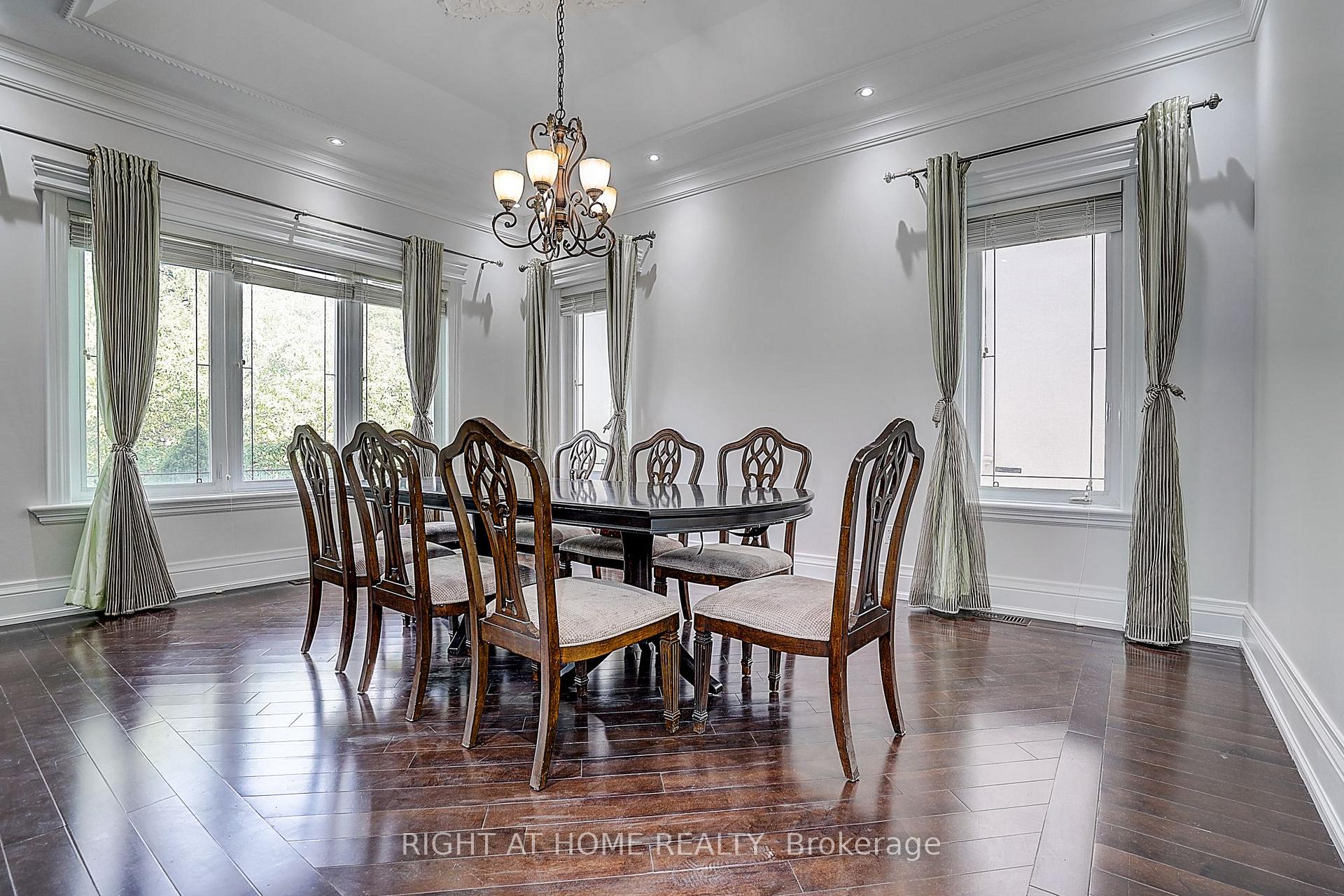 Photo 20 of 16 Fairview Avenue, Richmond Hill, South Richvale — HOMEH