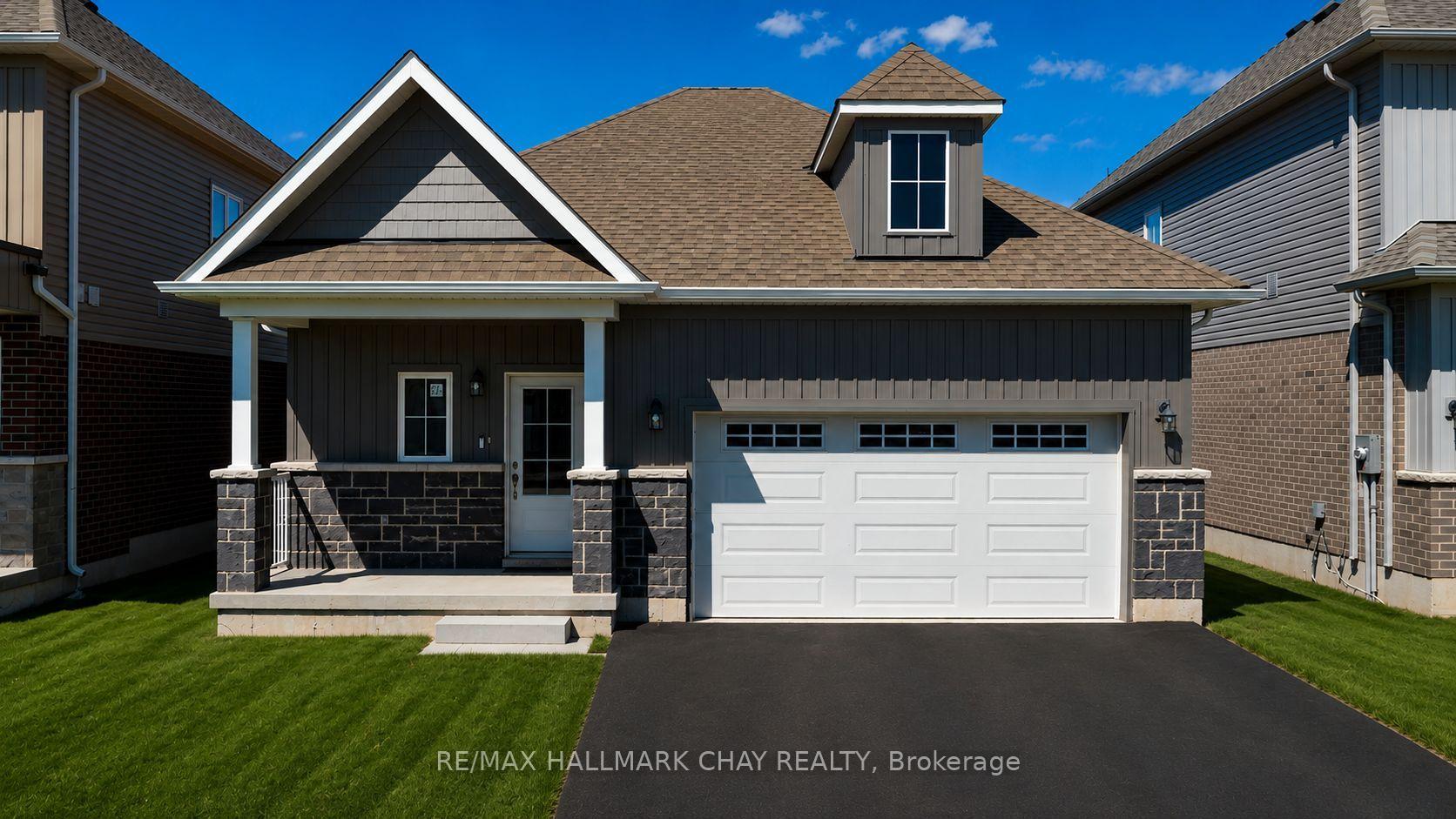 Photo 3 of 64 Hillcroft Way, Kawartha Lakes, Bobcaygeon — HOMEH