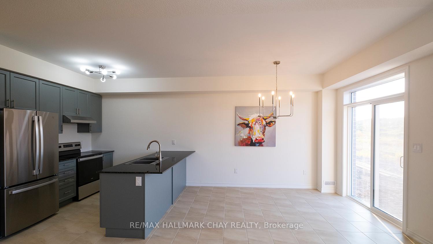 Photo 9 of 64 Hillcroft Way, Kawartha Lakes, Bobcaygeon — HOMEH