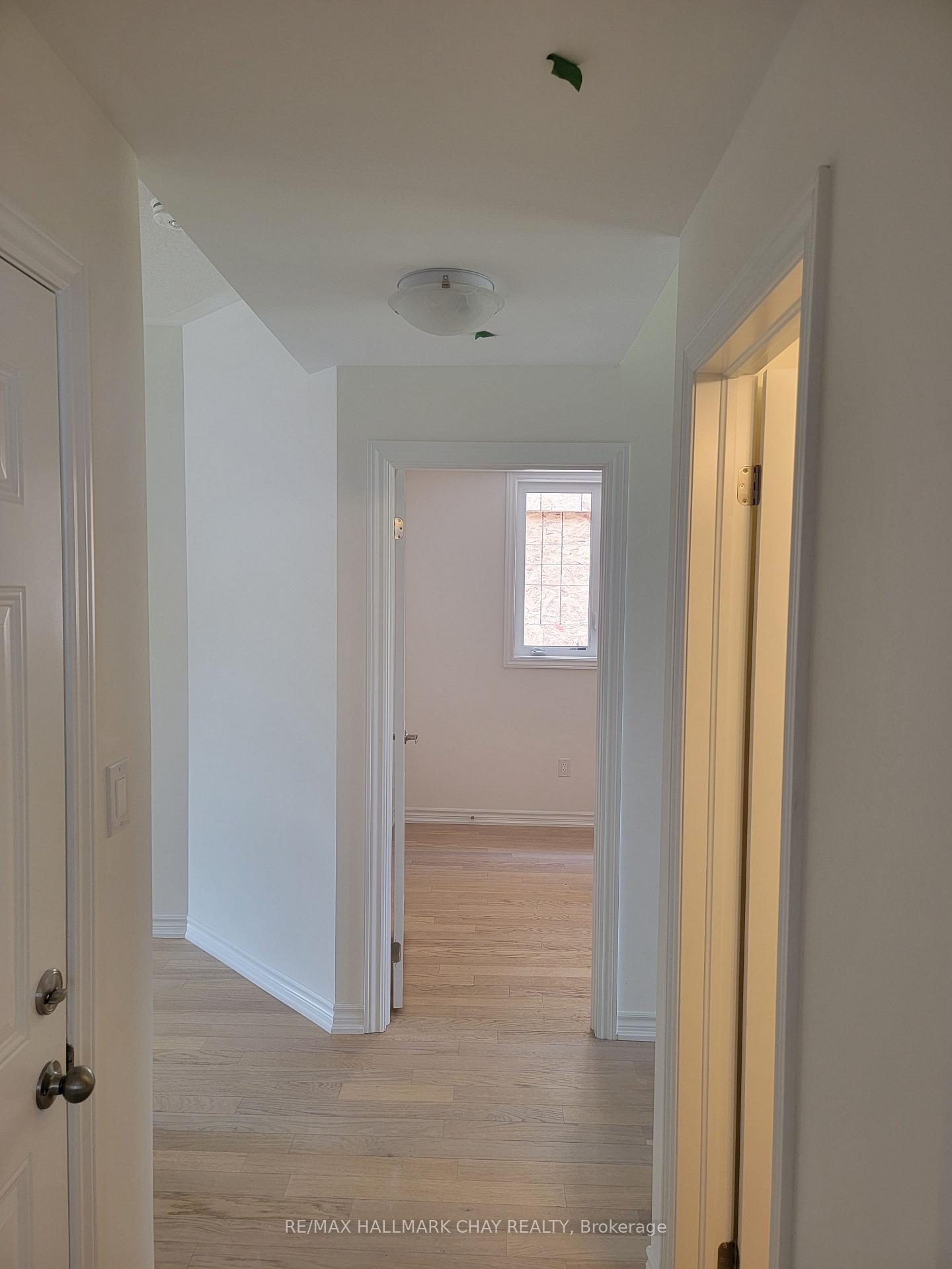 Photo 18 of 64 Hillcroft Way, Kawartha Lakes, Bobcaygeon — HOMEH