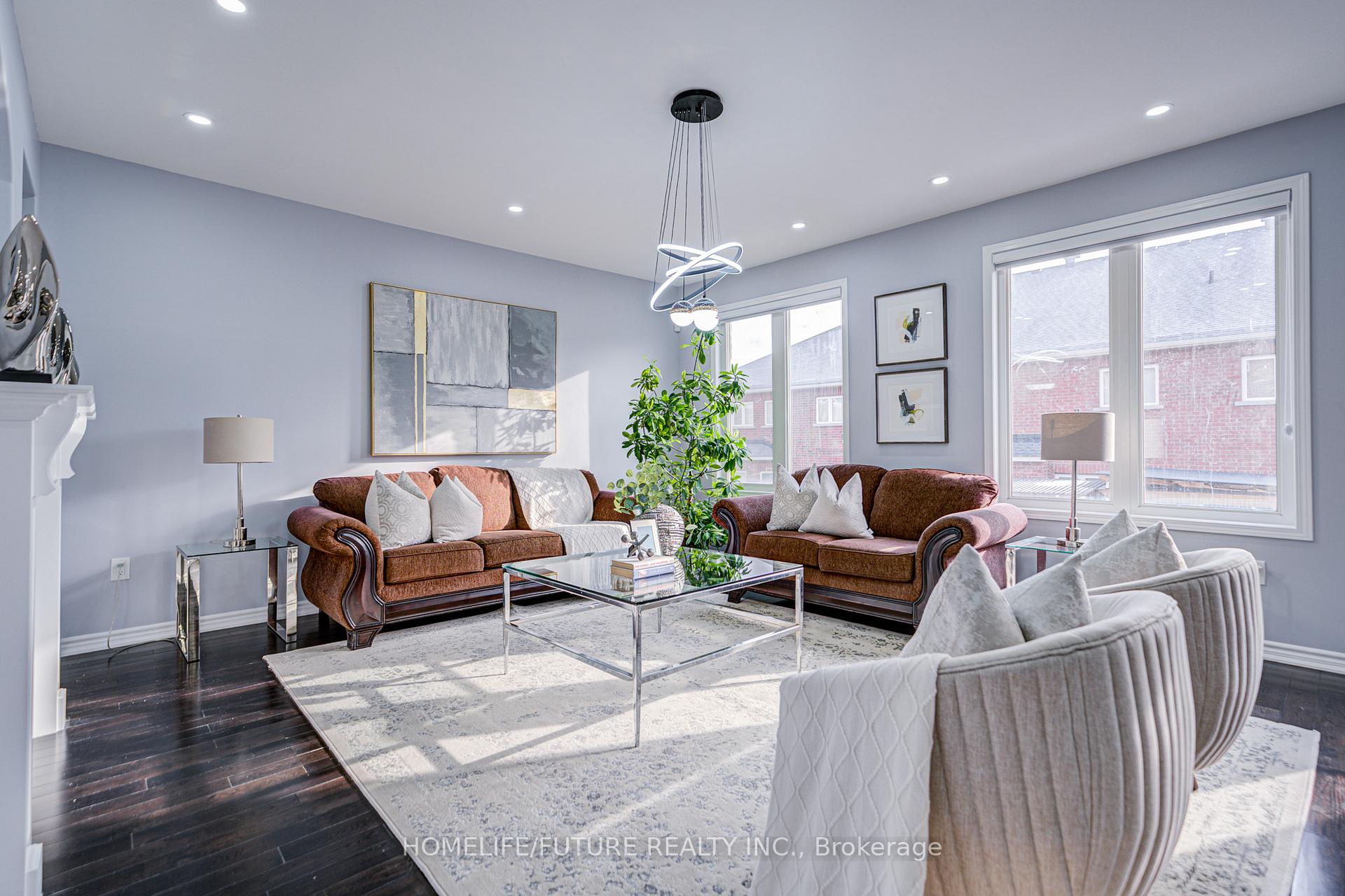 Photo 8 of 342 Laundon Terrace, Milton, Scott — HOMEH