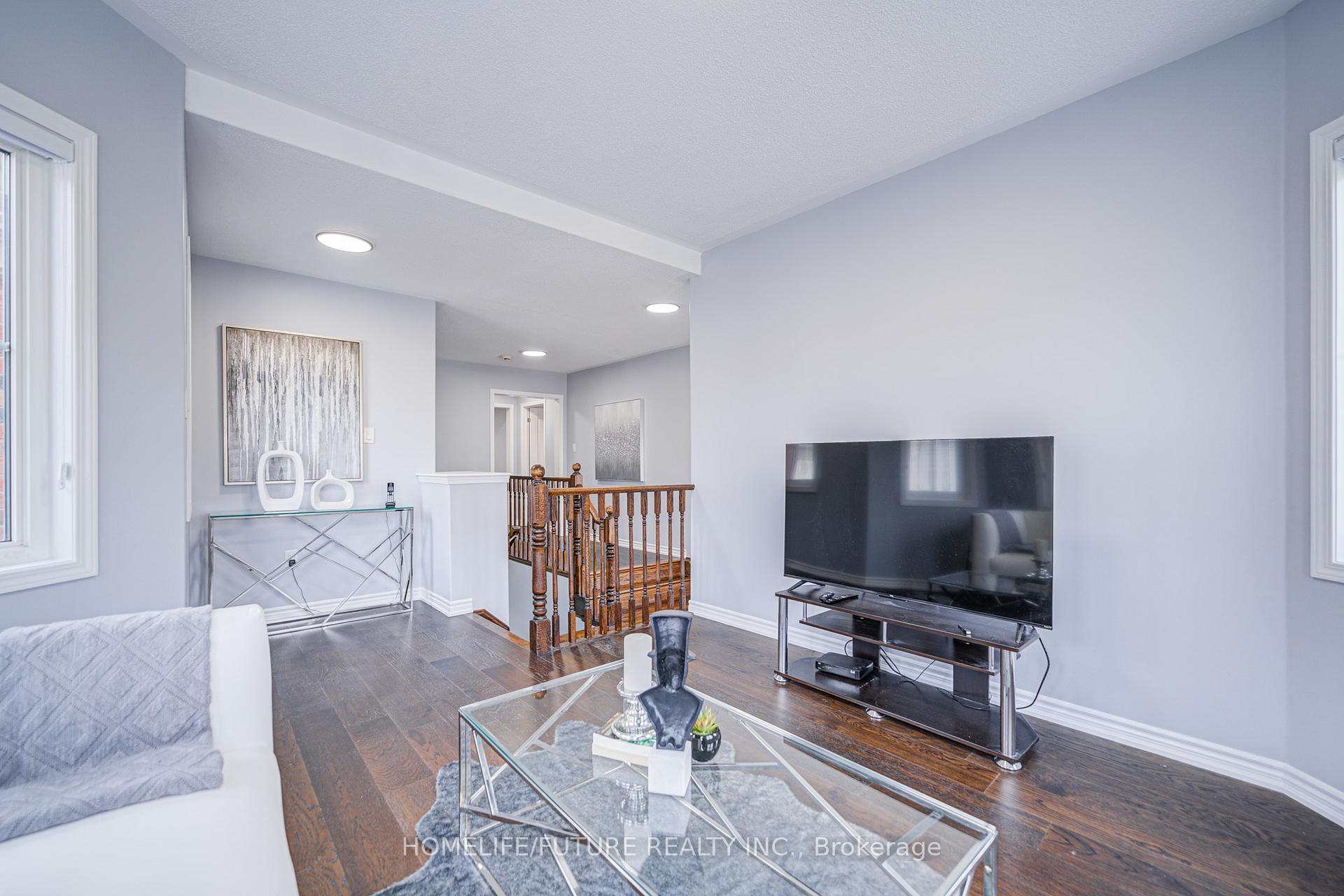 Photo 25 of 342 Laundon Terrace, Milton, Scott — HOMEH