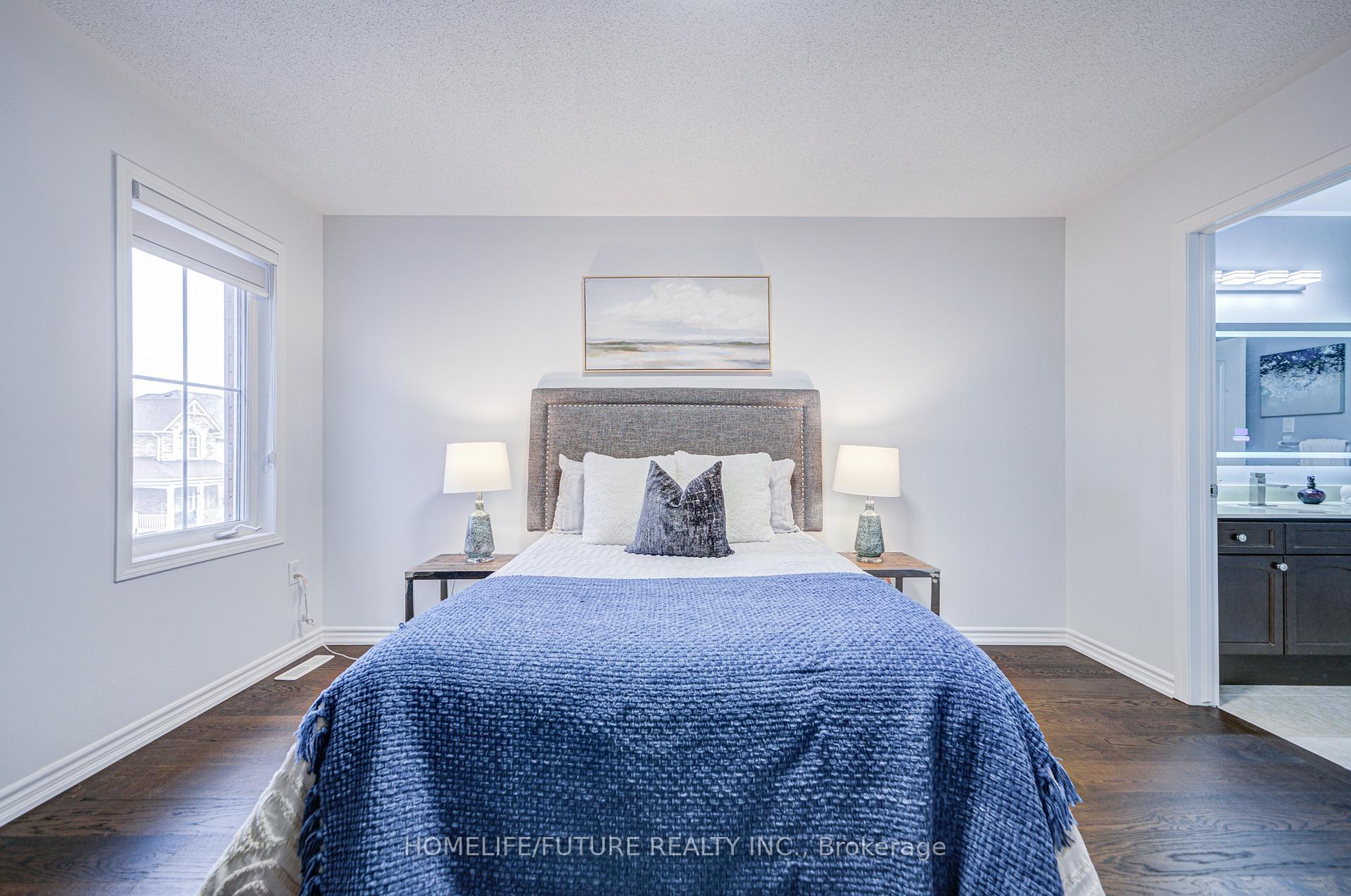 Photo 36 of 342 Laundon Terrace, Milton, Scott — HOMEH