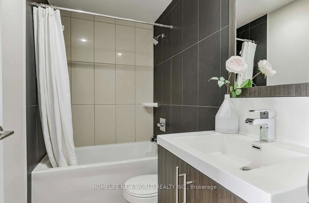 Photo 7 of Unit 3317, 5 Sheppard Avenue E, North York, Willowdale East — HOMEH