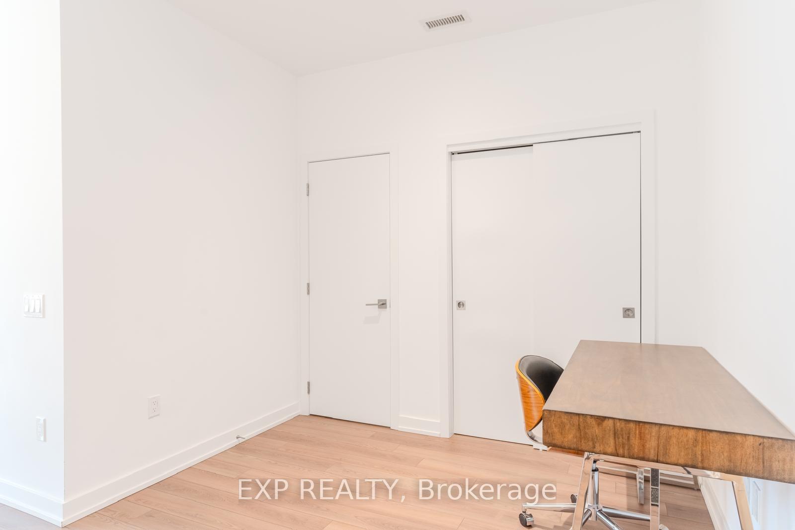 Photo 4 of Unit 102, 120 Carrick Trail, Gravenhurst, Muskoka (S) — HOMEH