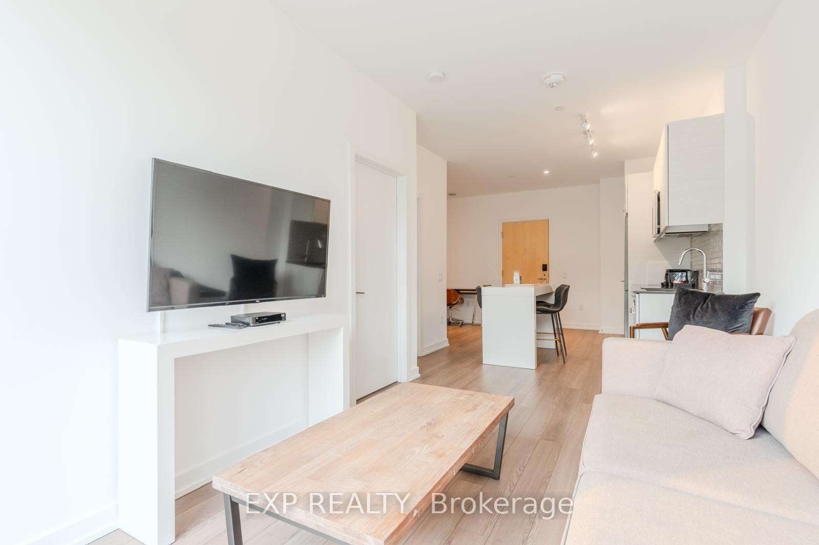Photo 10 of Unit 102, 120 Carrick Trail, Gravenhurst, Muskoka (S) — HOMEH
