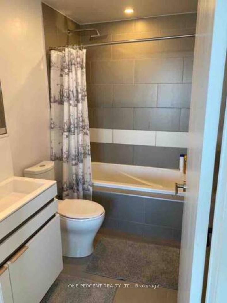 Photo 4 of Unit 5502, 197 Yonge Street, Toronto, Church-Yonge Corridor — HOMEH