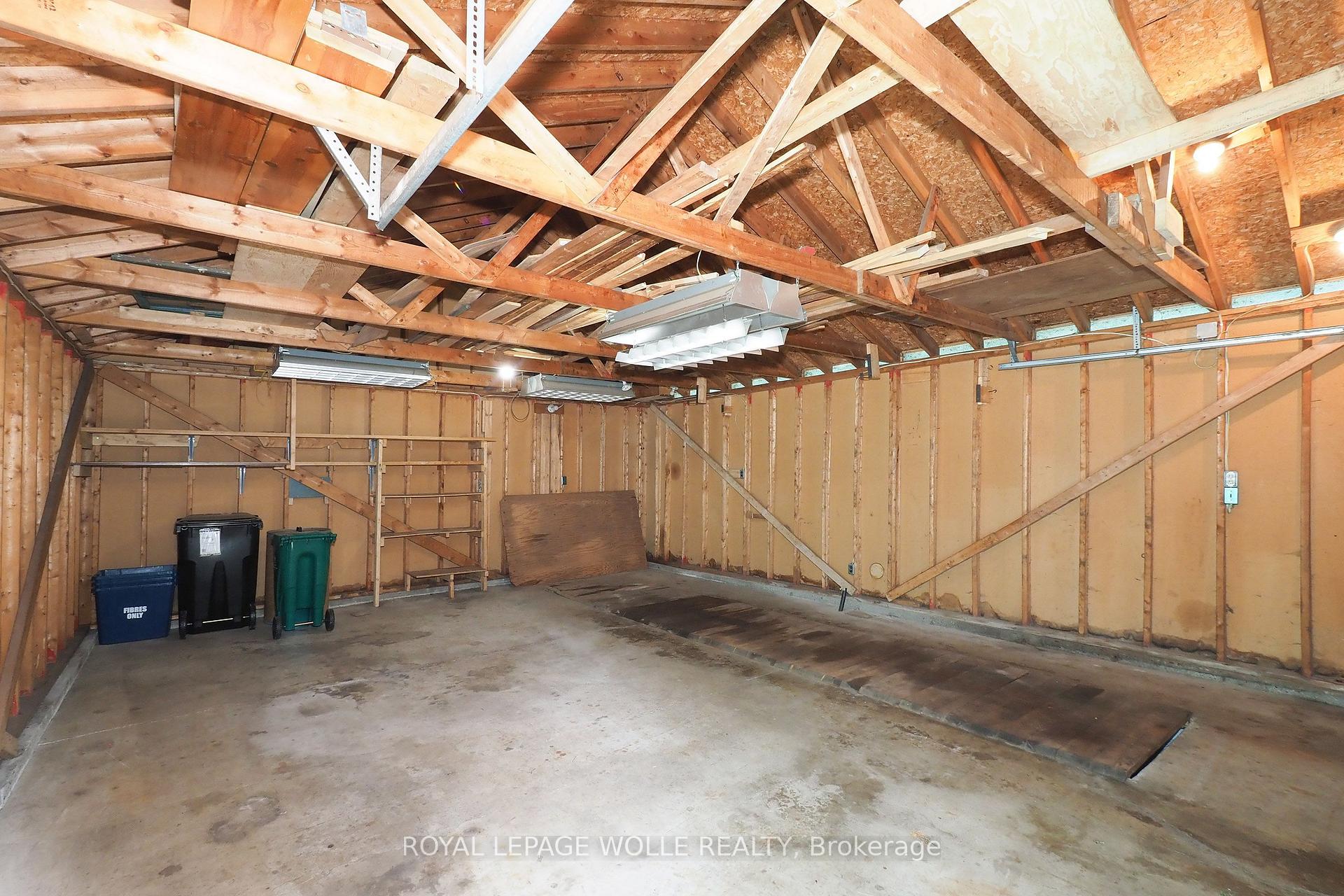 Photo 37 of 12 Oakwood Avenue, Kitchener, Fairfield — HOMEH