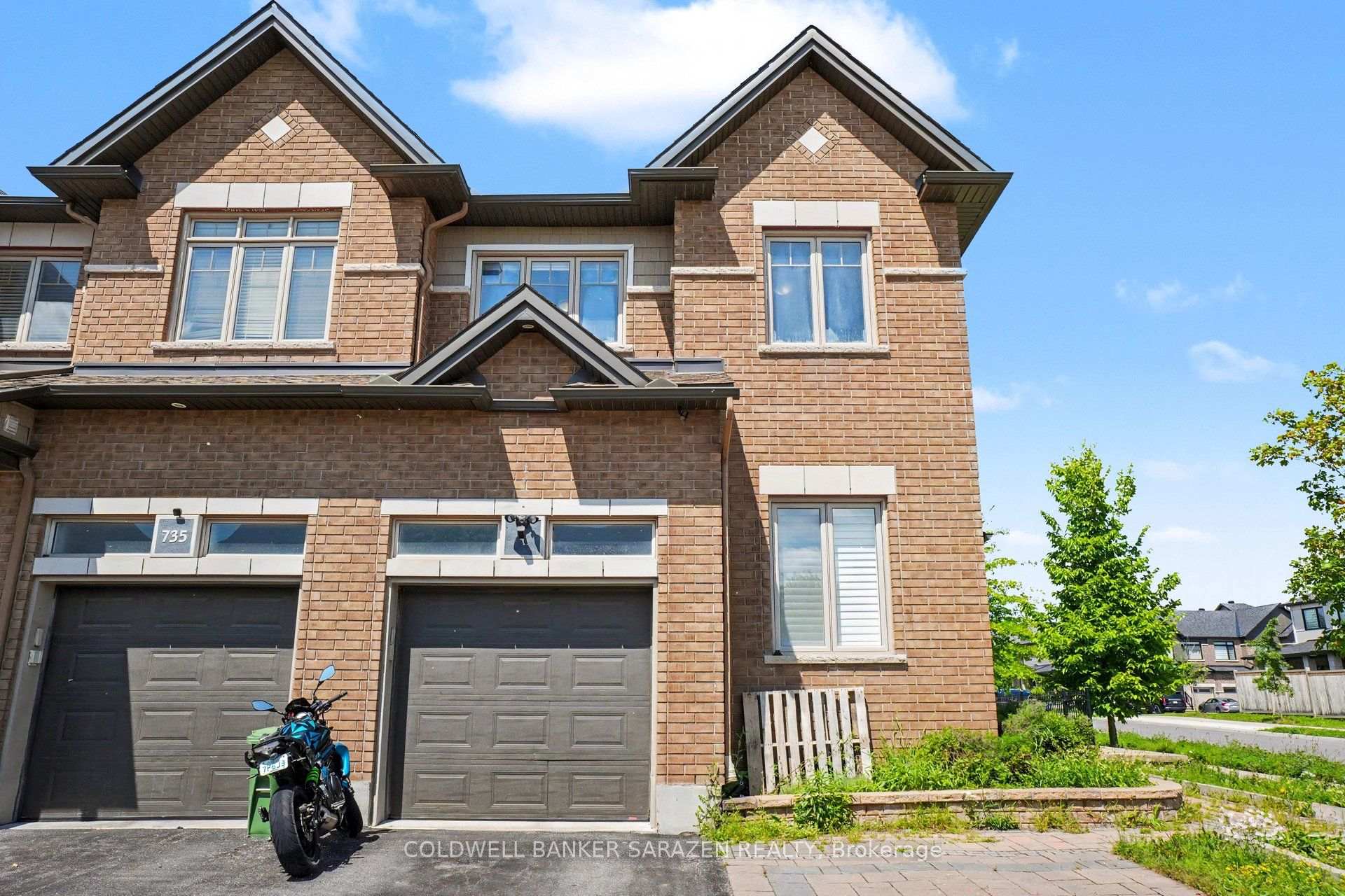 Photo 1 of 995 Rotary Way, Ottawa, Leitrim — HOMEH