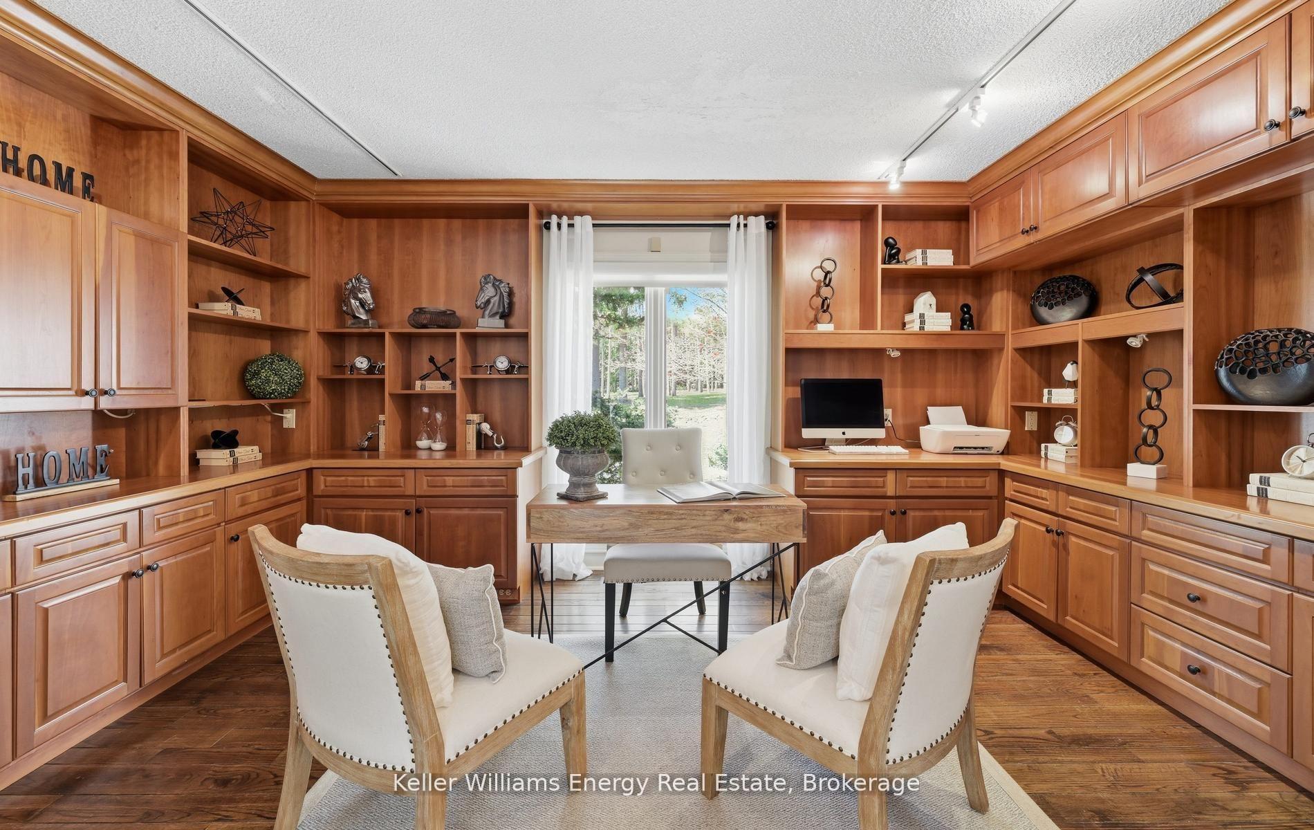 Photo 10 of 7925 Cedarbrook Trail, Whitby, Rural Whitby — HOMEH